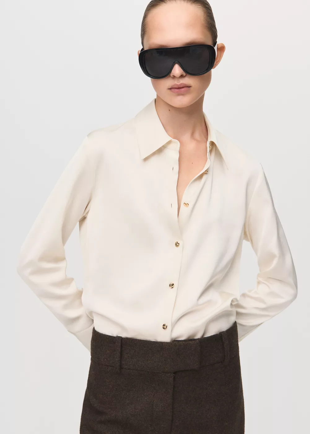 Chemise fluide satinée, MANGO