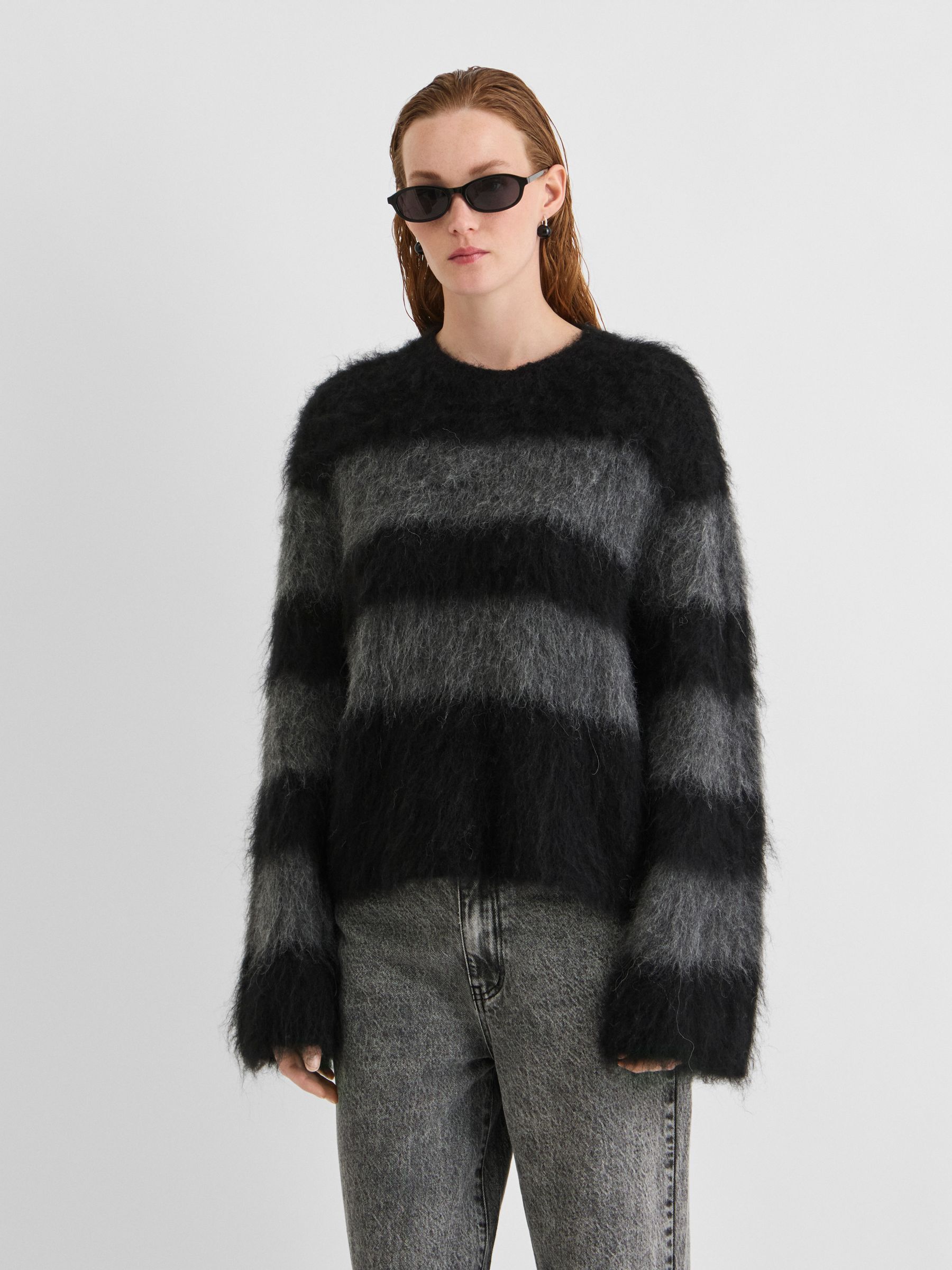 Pull En Maille, ROUGE EDIT