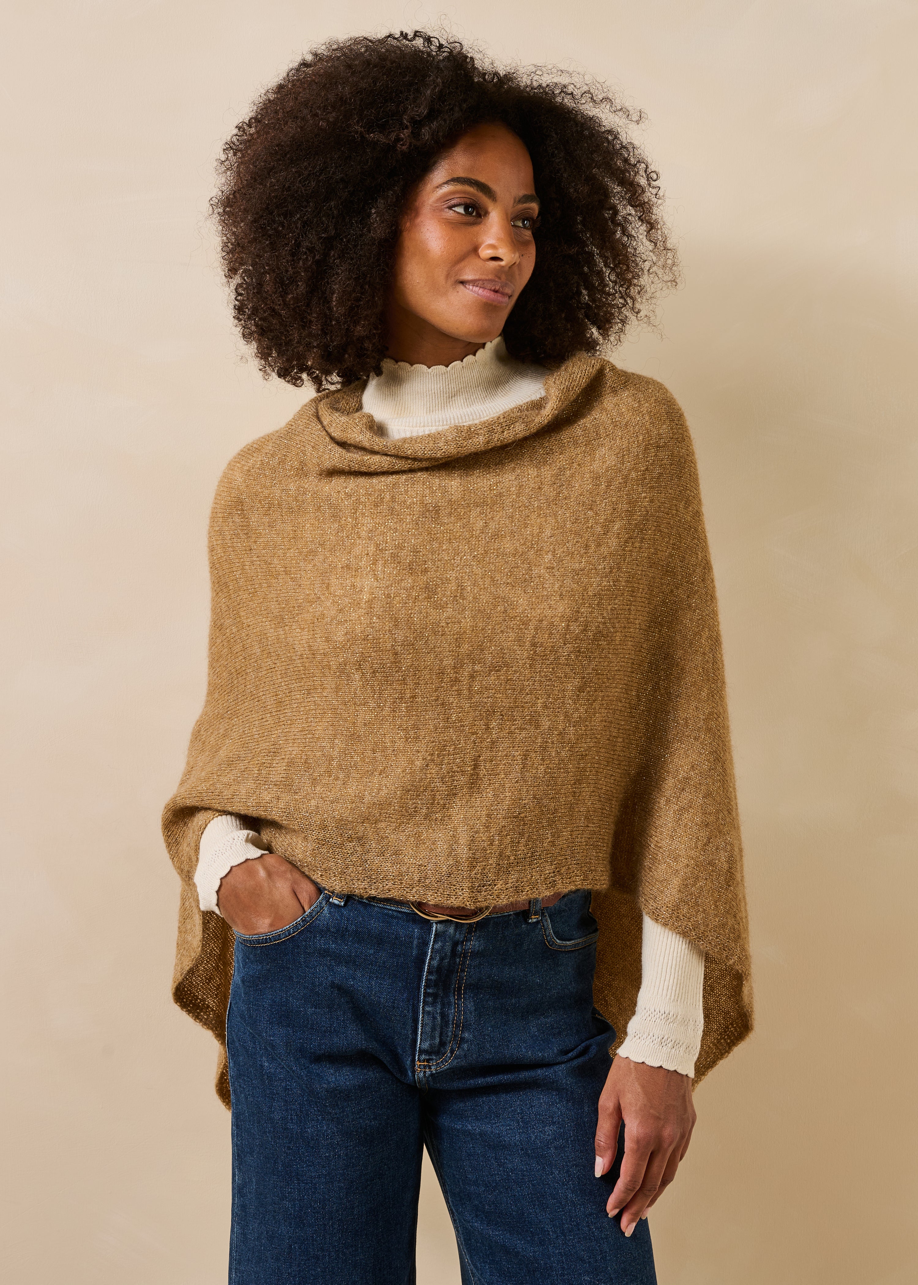 Pull cape en maille irisée, LA FEE MARABOUTEE