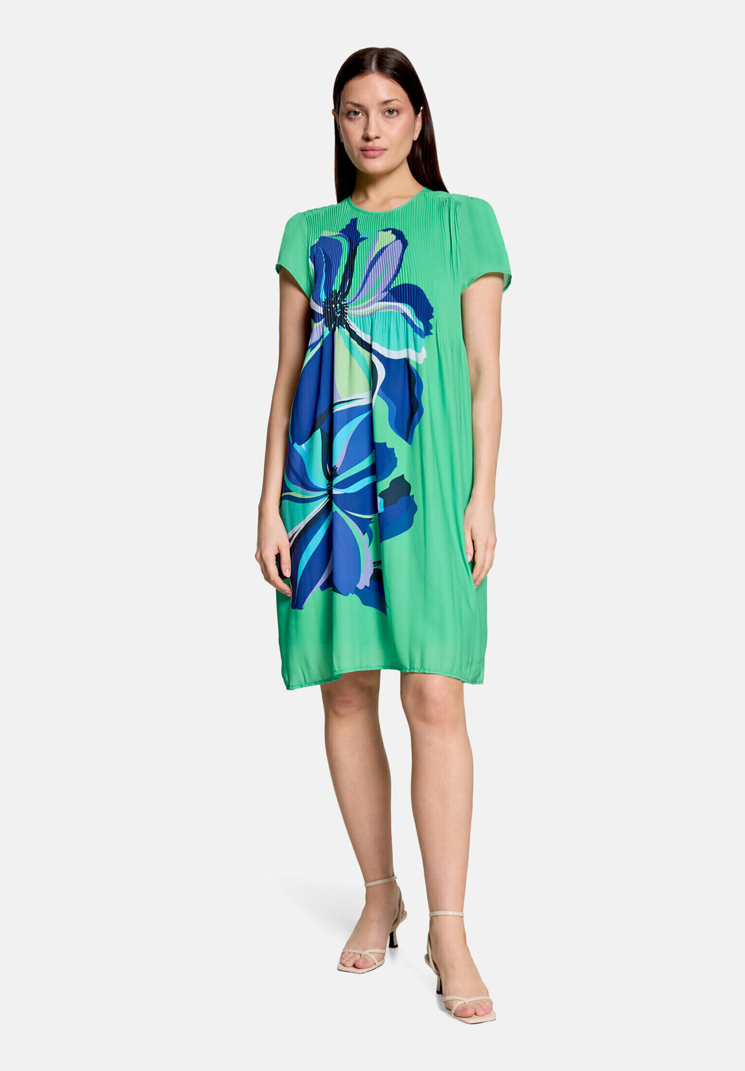 Robe plissée manches courtes, BETTY BARCLAY