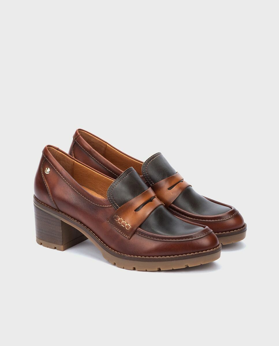 Pikolinos Mocasines de tacón de piel Llanes