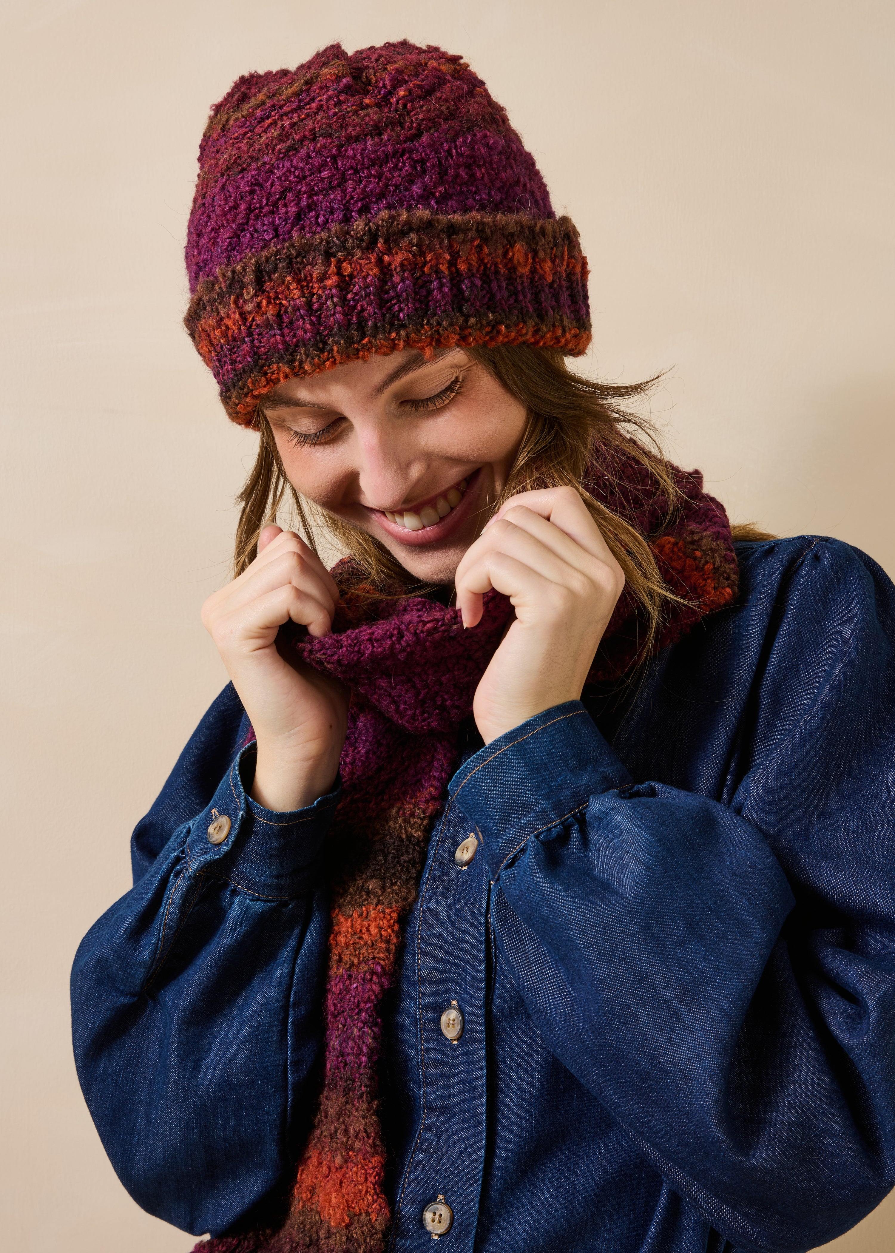 Bonnet tricoté multicolore, LA FEE MARABOUTEE