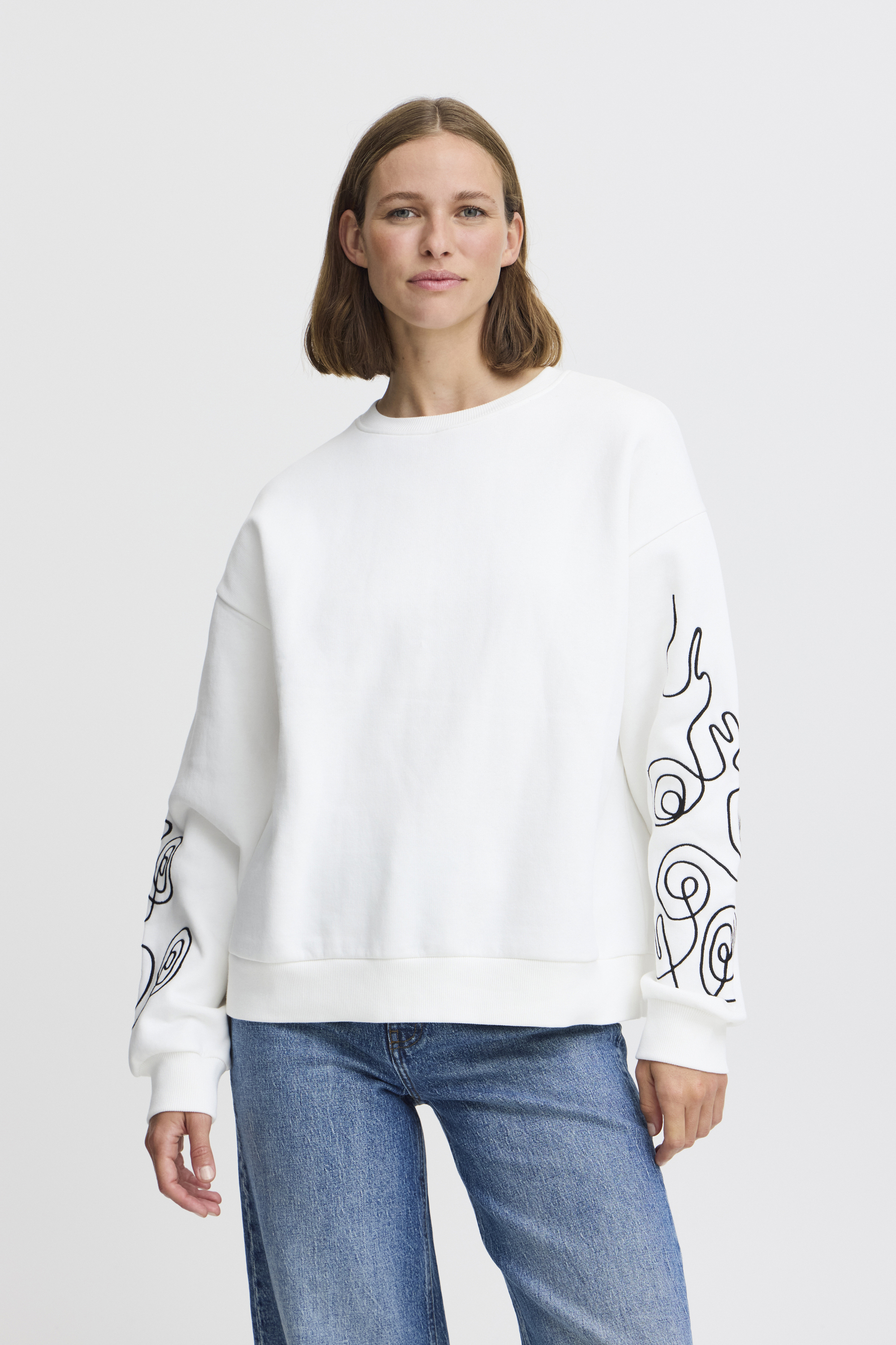 Sweatshirt, B.YOUNG