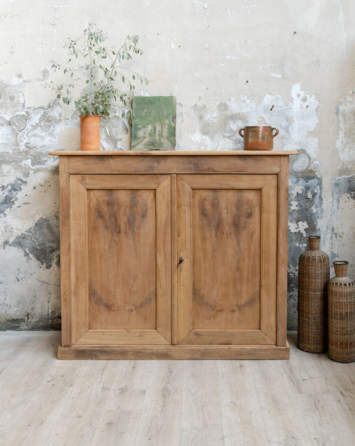 Buffet haut en bois Gilbert N°1915 - Bon état, DEBONGOUT