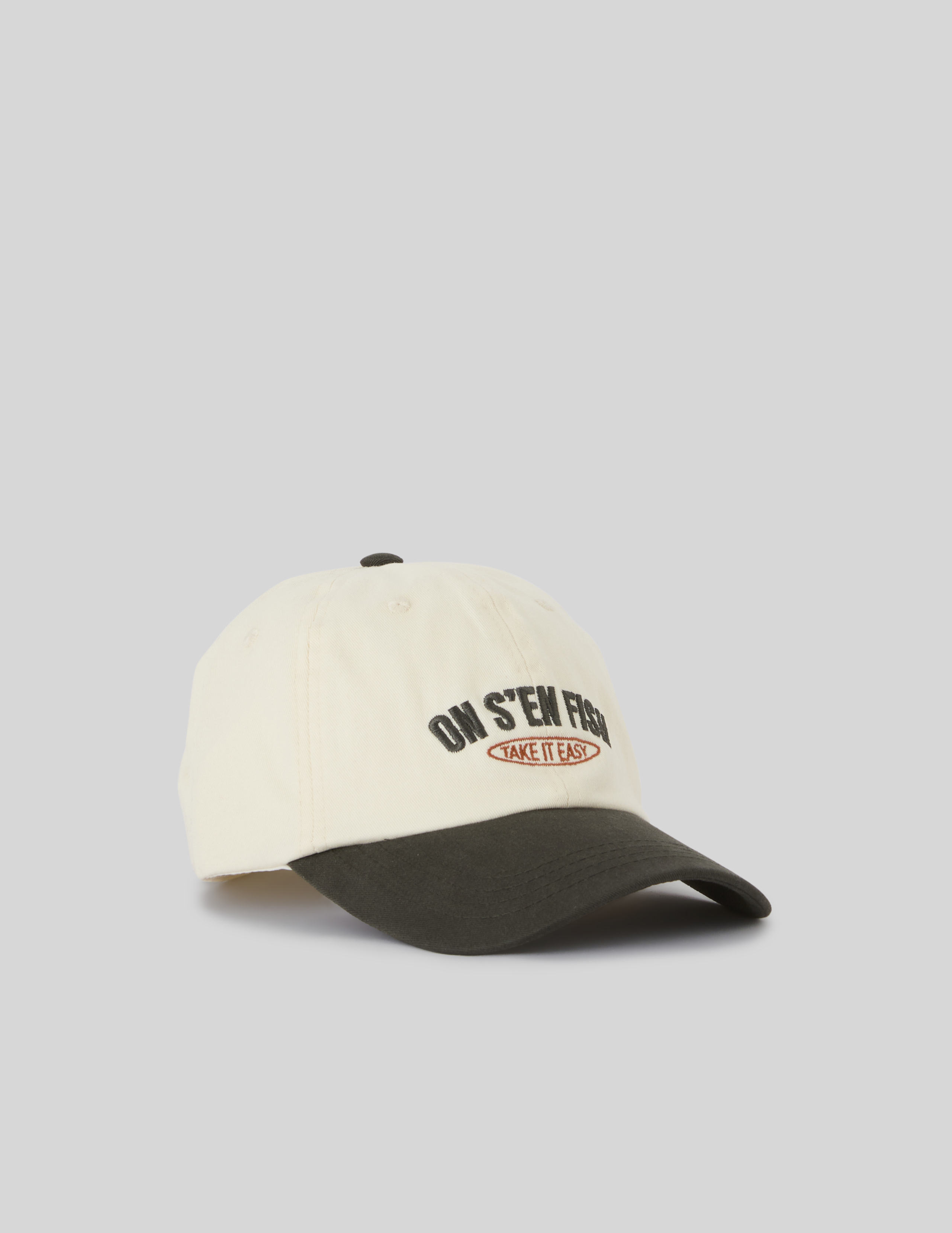 Casquette brodée, BZB