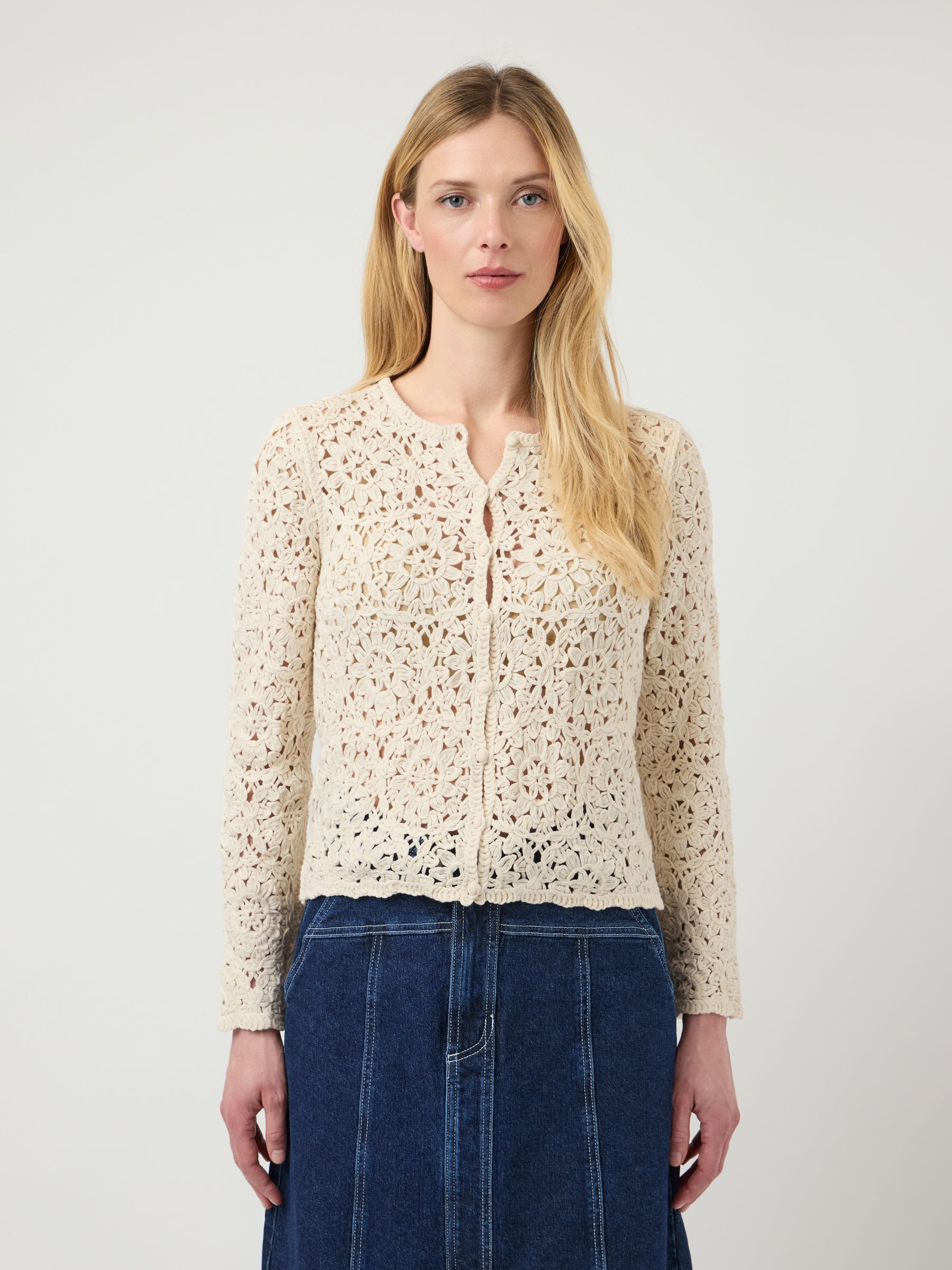 Cardigan, YAS