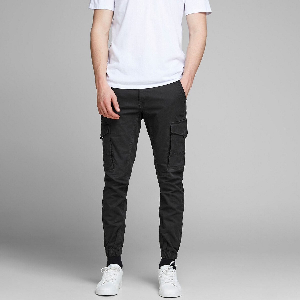 Image of Paul Flake Cargo Trousers in Organic Cotton