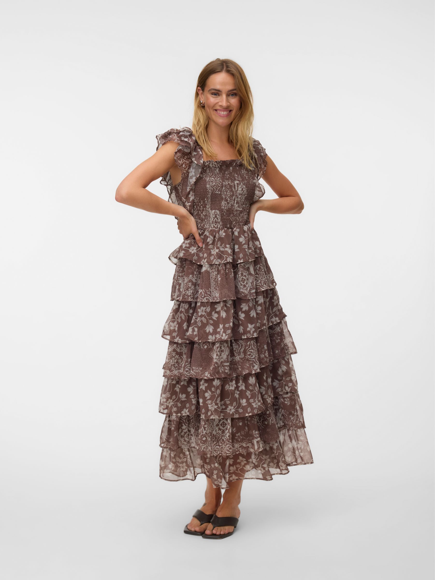 Robe À Volants, VERO MODA