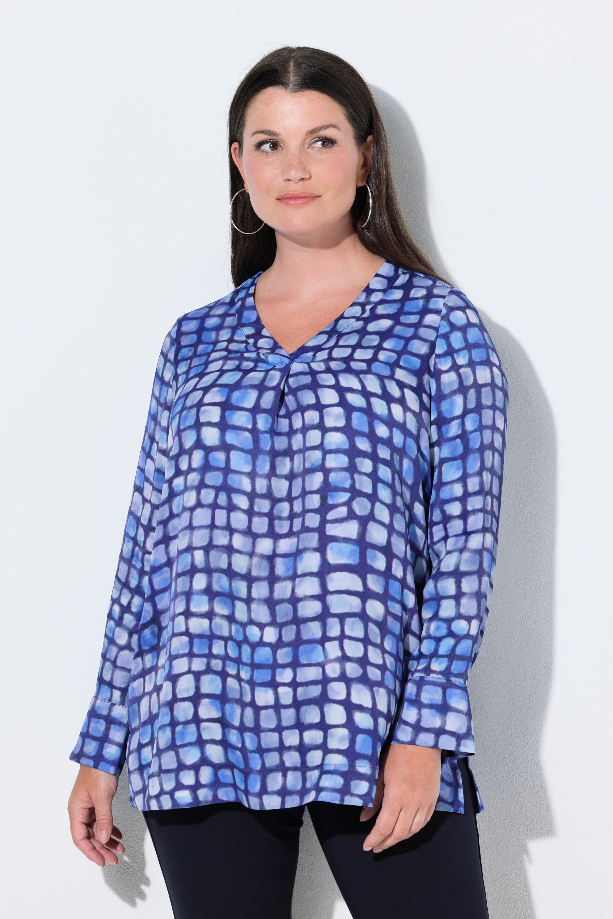Blouse en satin à carreaux, pli fantaisie, ULLA POPKEN