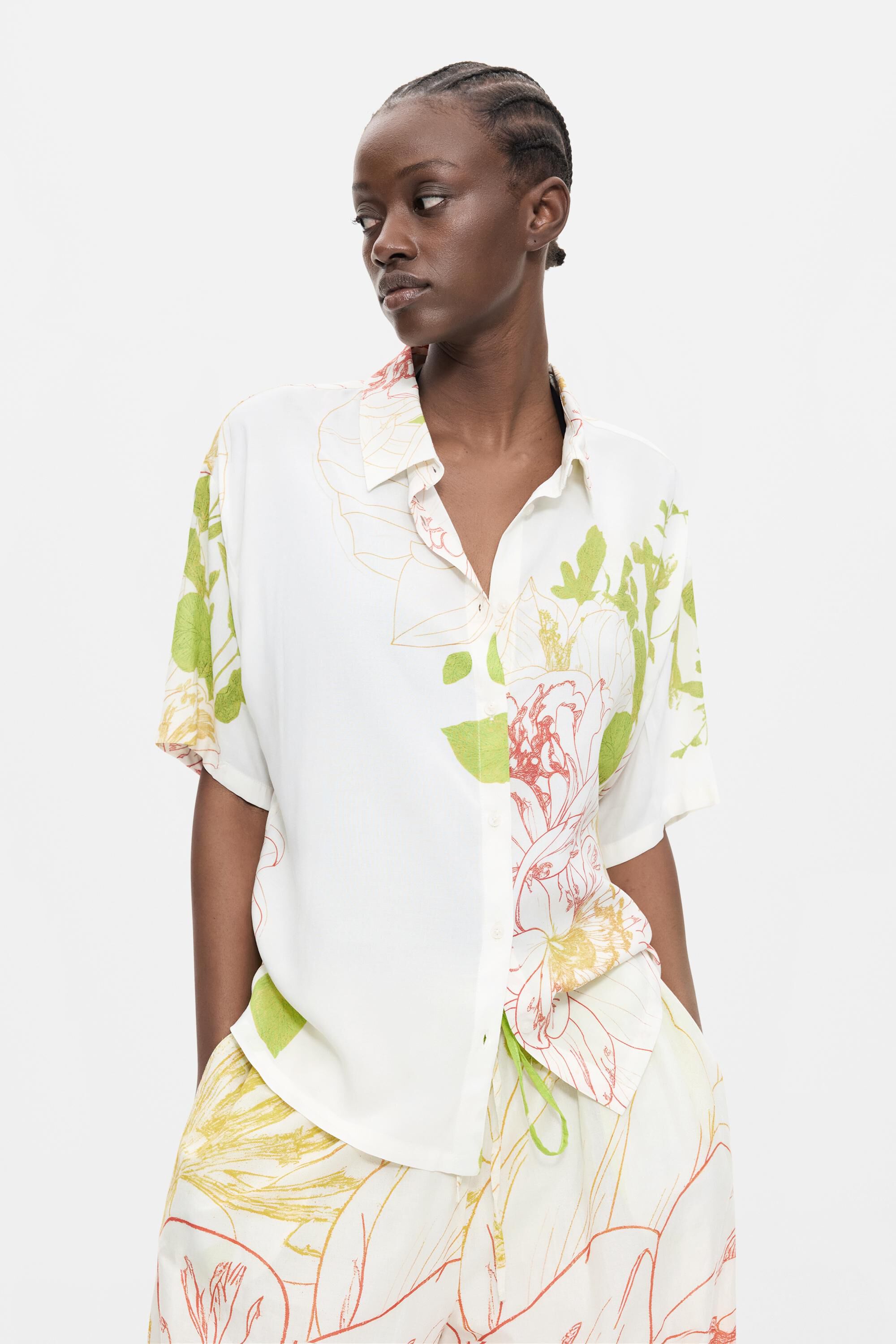 Chemise à fleurs à manches courtes, DESIGUAL