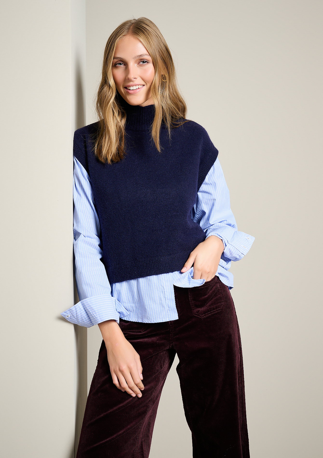 Pull col montant effet chemise, LOLALIZA