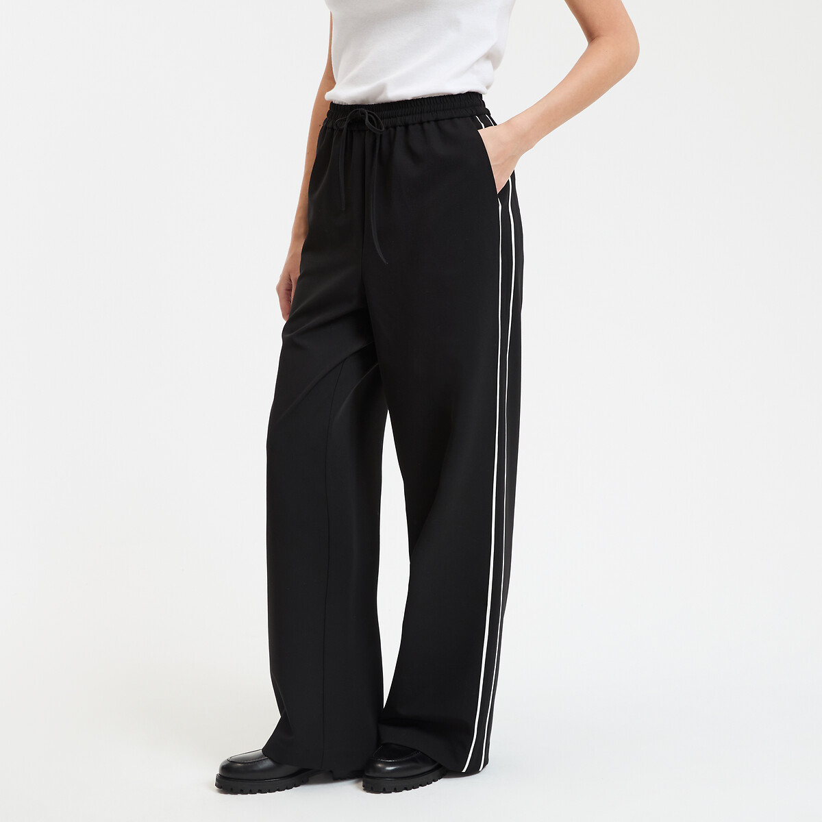 Pantalon large, taille haute, bandes latérales