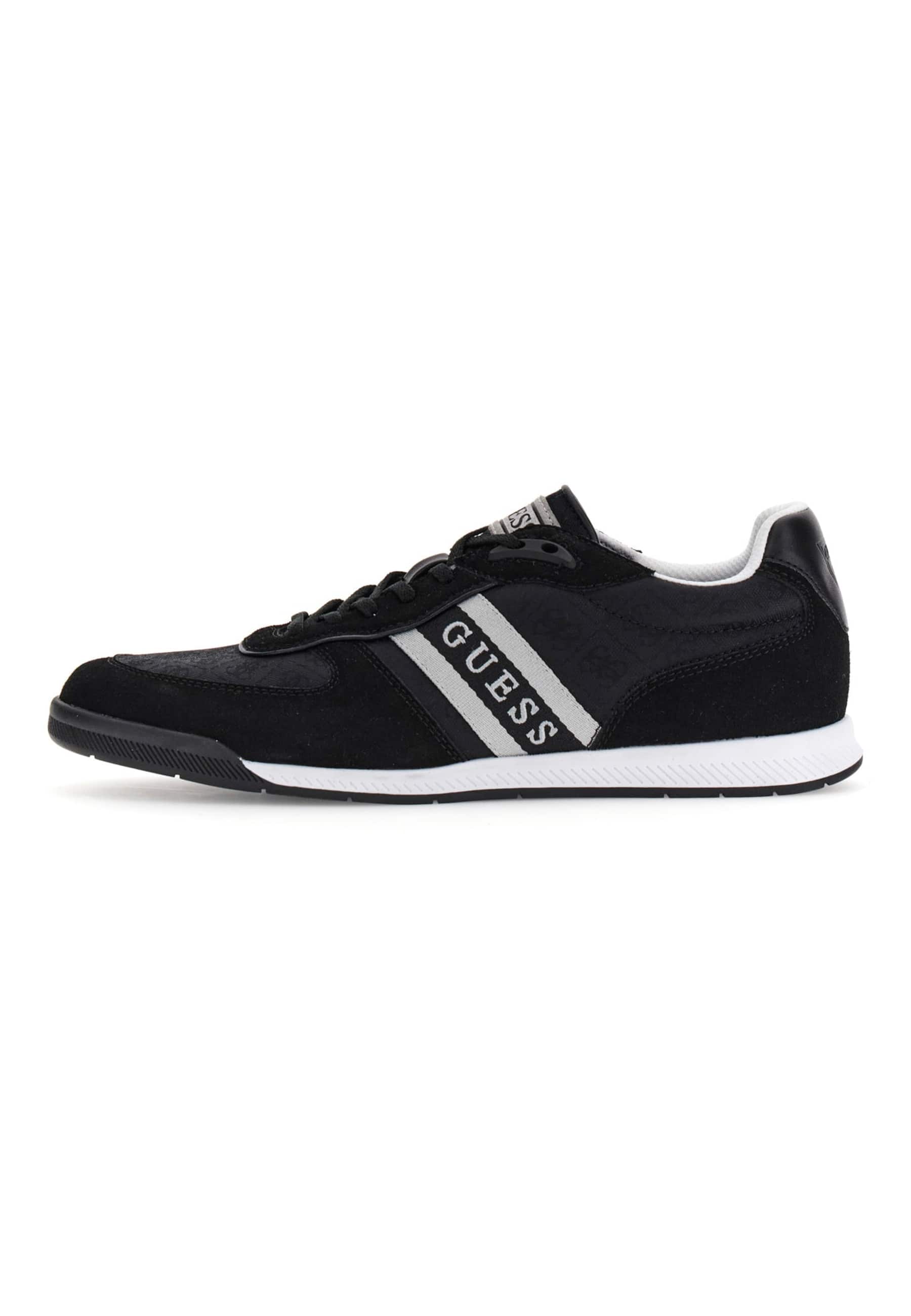 Chaussures De Course Divin Suede, GUESS