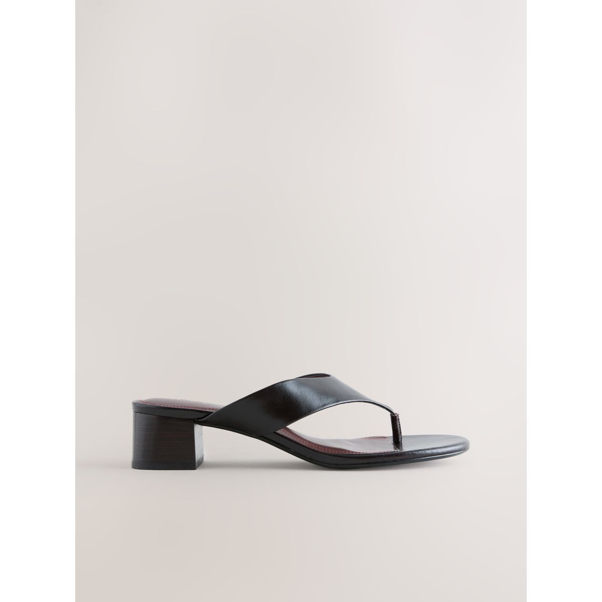 Chaussures cuir à entredoigt forever comfort®, NEXT