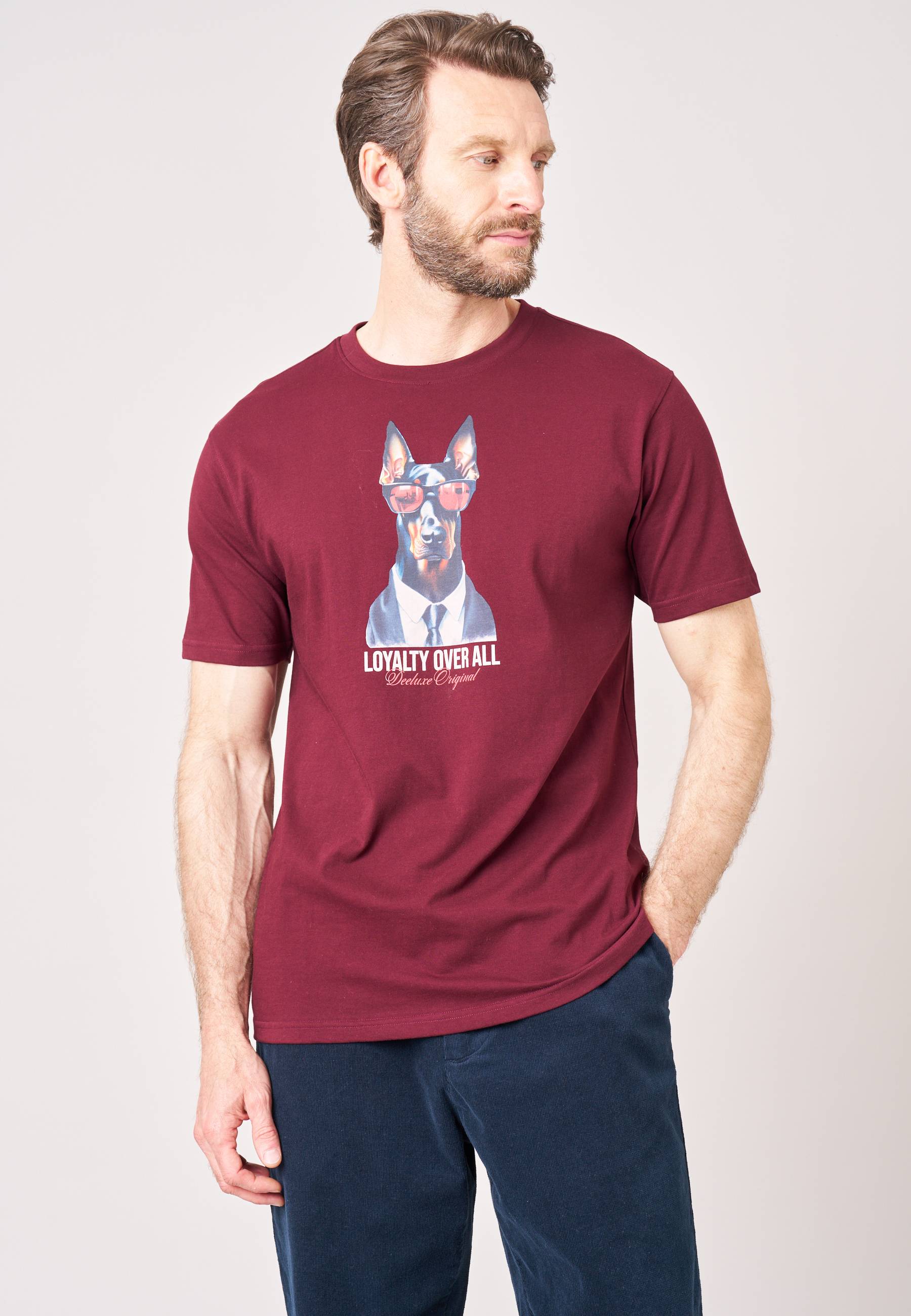 T-shirt confort homme en 100% coton imprimé chien lunettes LOYALTY, DEELUXE