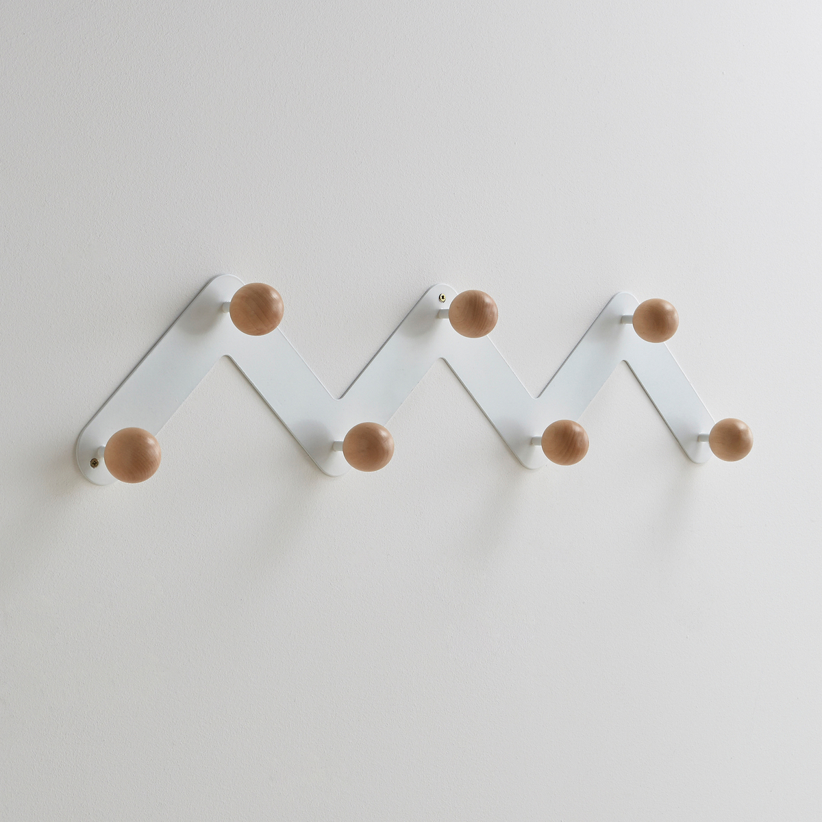 Product photograph of Agma 7-hook Wall Rack from La Redoute UK