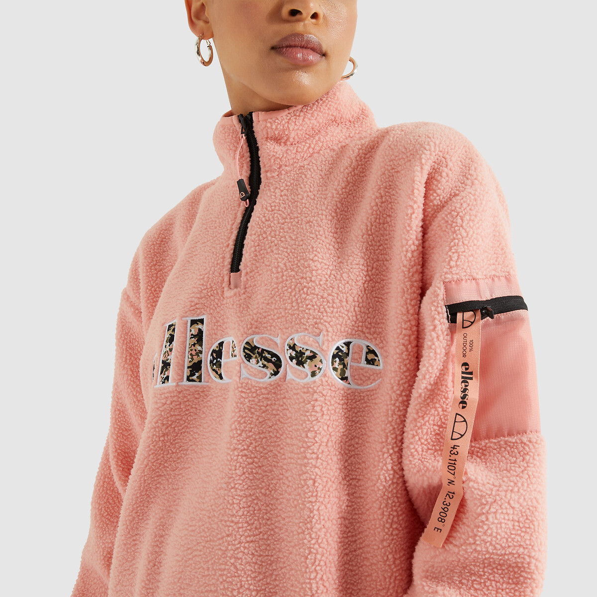 ellesse fluffy jumper