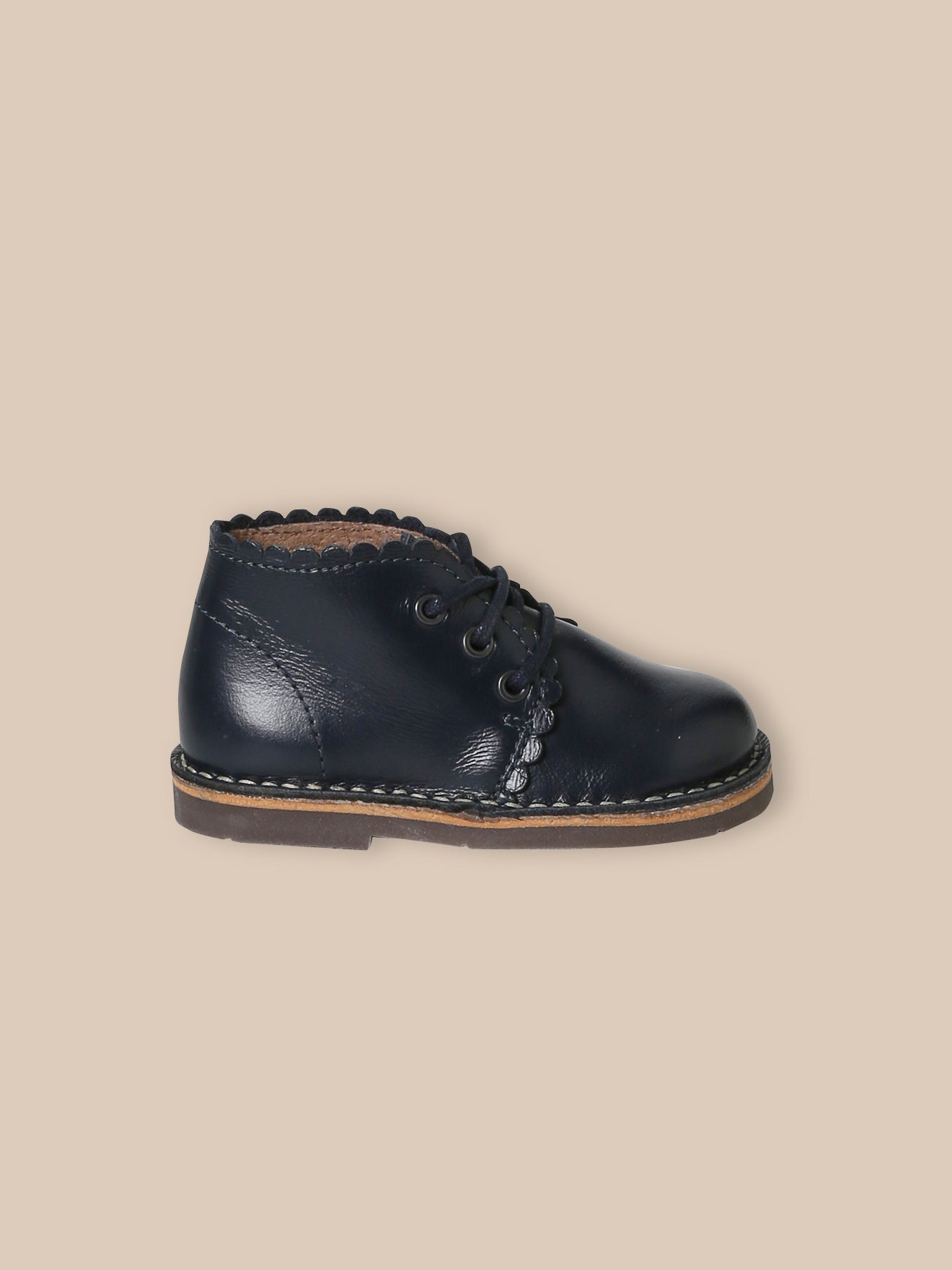 Bottines festonnées en cuir, CYRILLUS