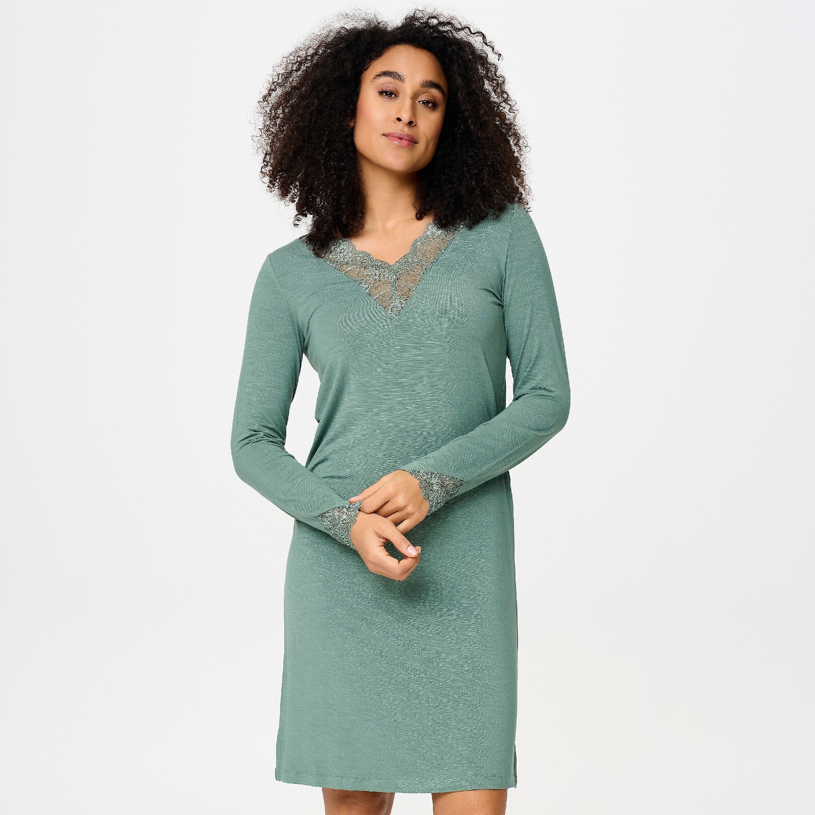 Robe courte, LINGADORE