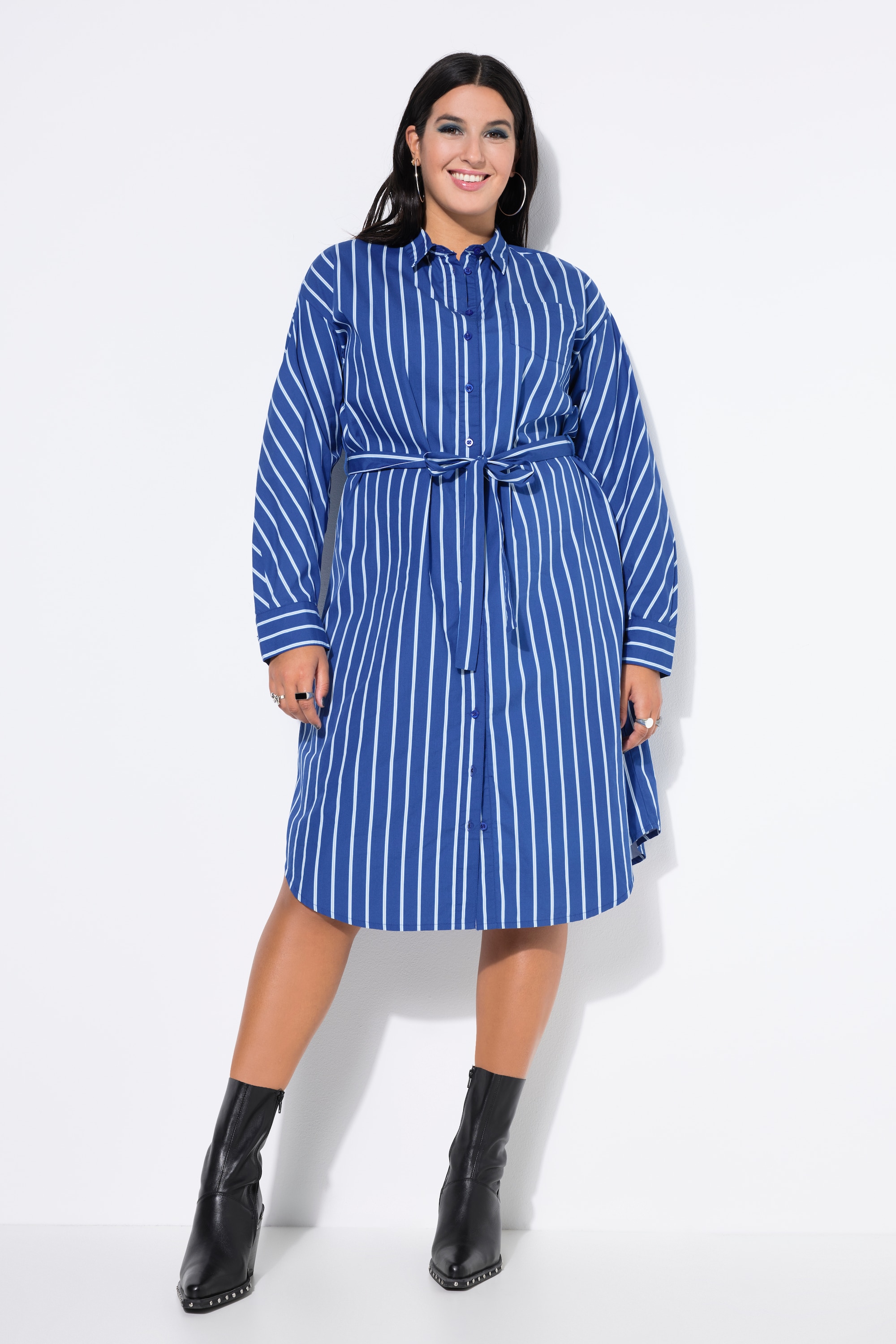 Robe-chemisier midi à rayures. Coupe oversize, STUDIO UNTOLD