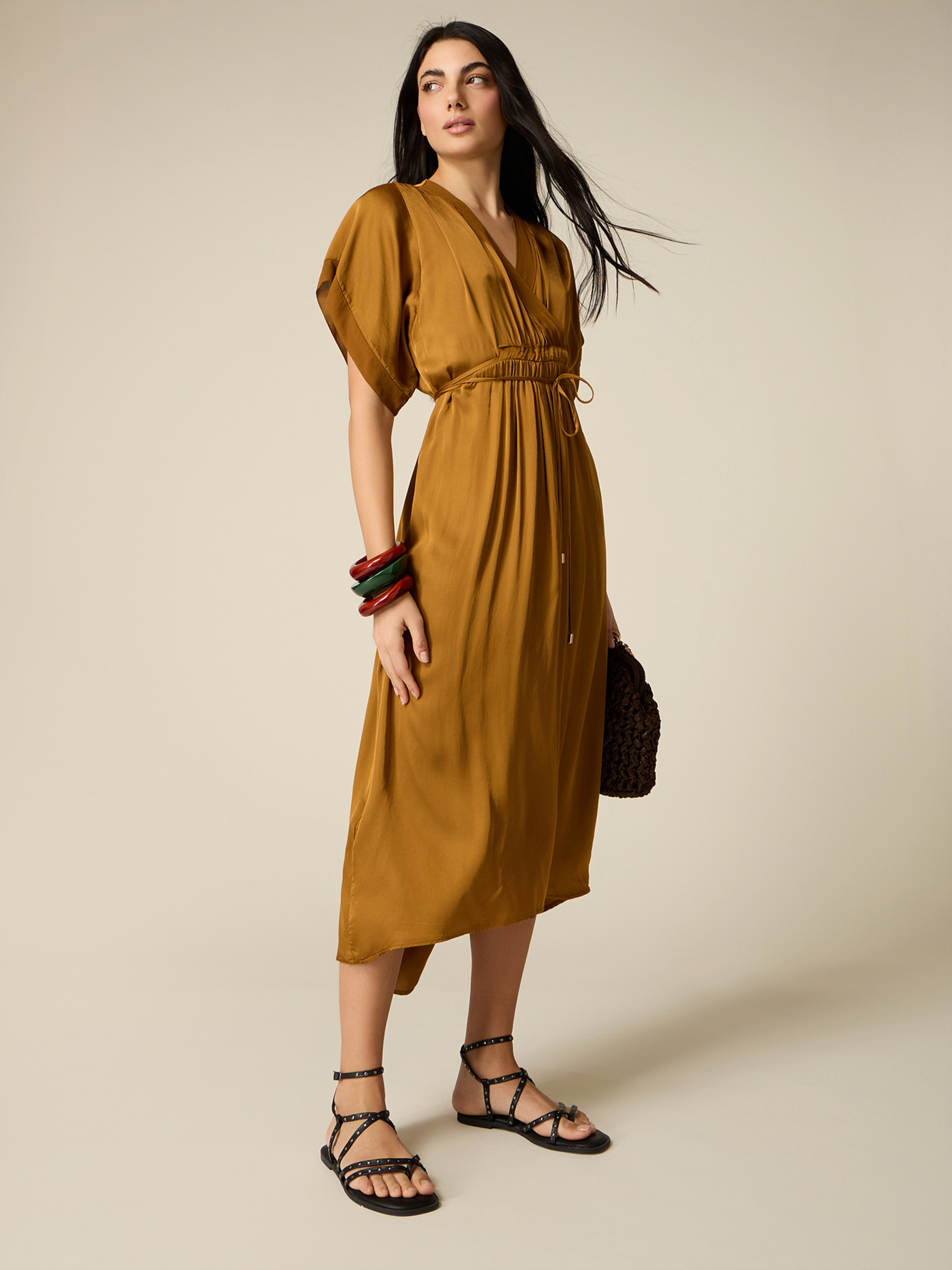 Robe longue, OLTRE