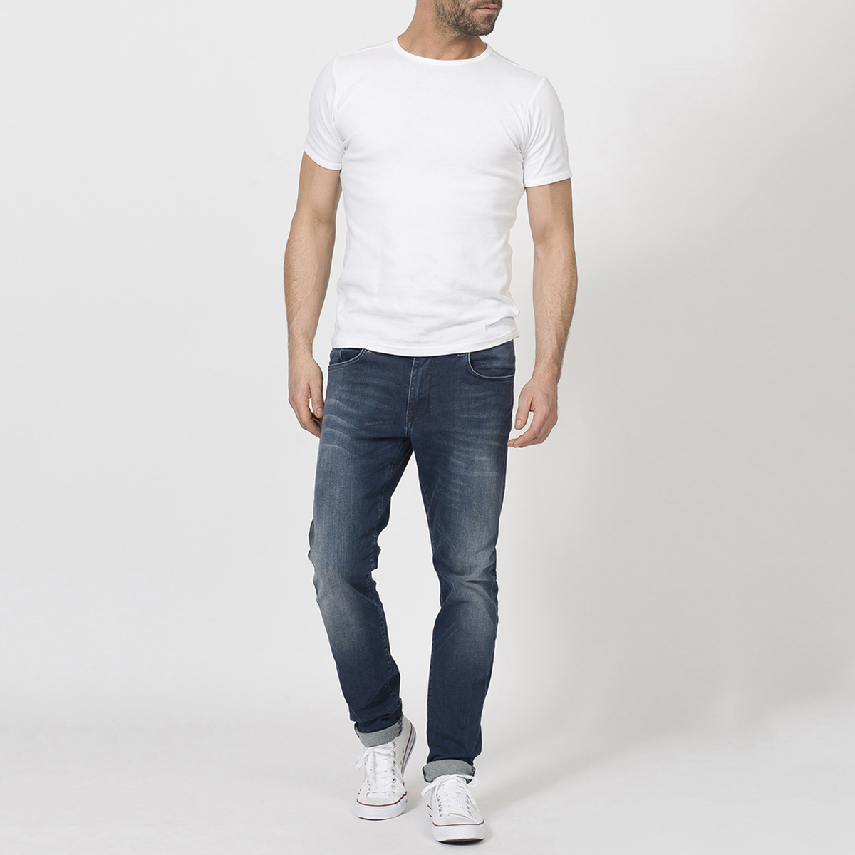 Seaham Supreme Stretch Jeans in Slim Fit, Mid Rise