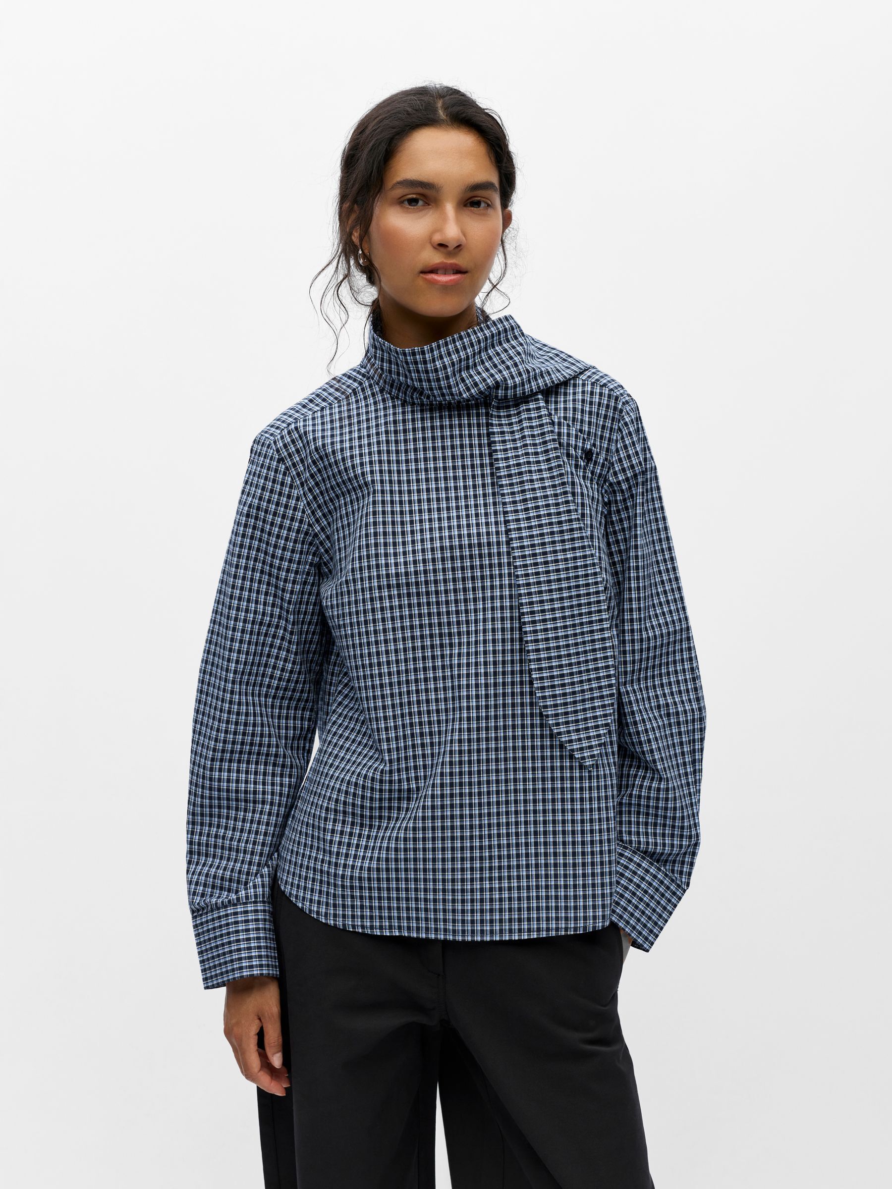 Chemise, OBJECT