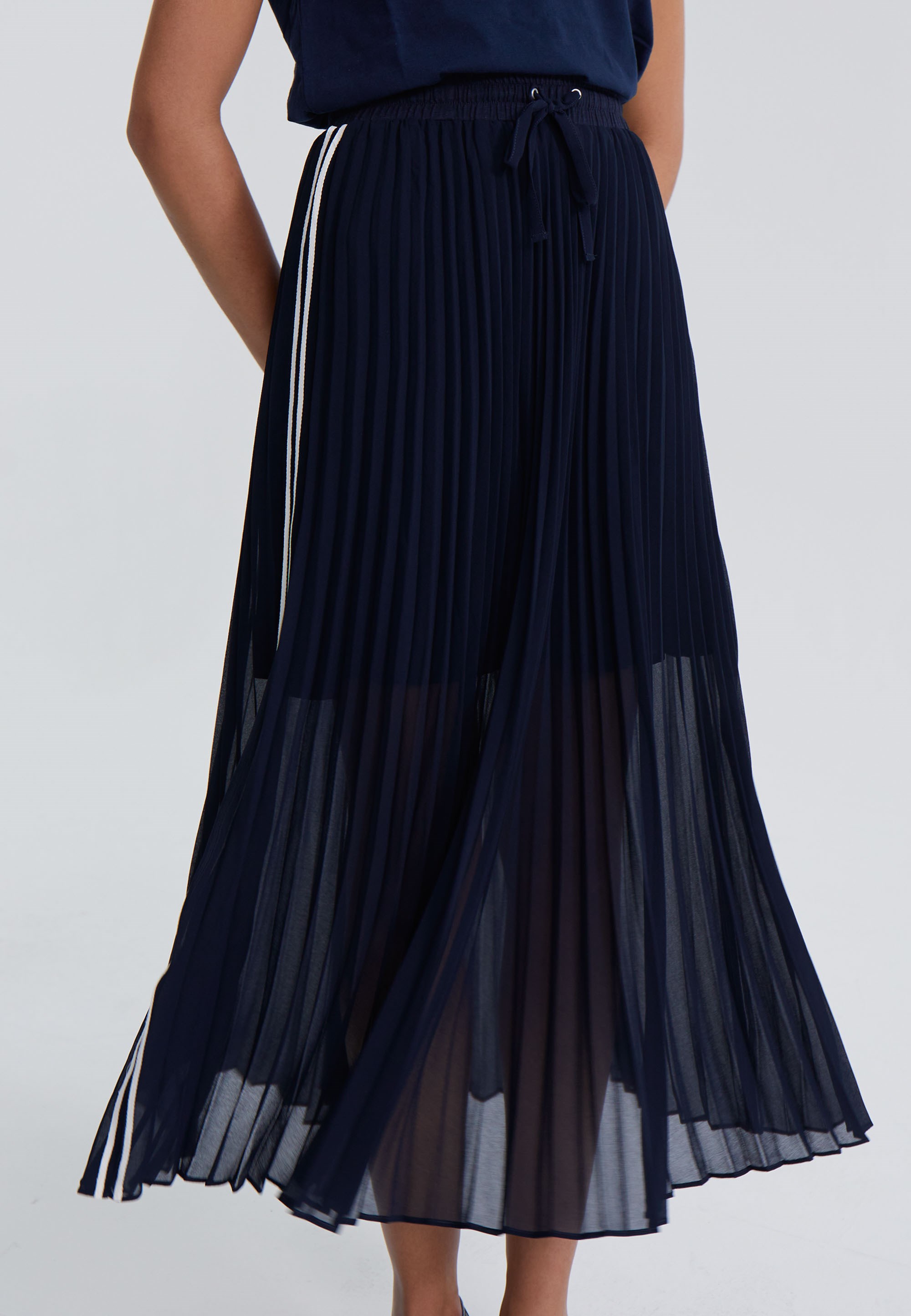 Jupe plissée bleu marine Andrea, Kaffe - mode femme Kaffe
