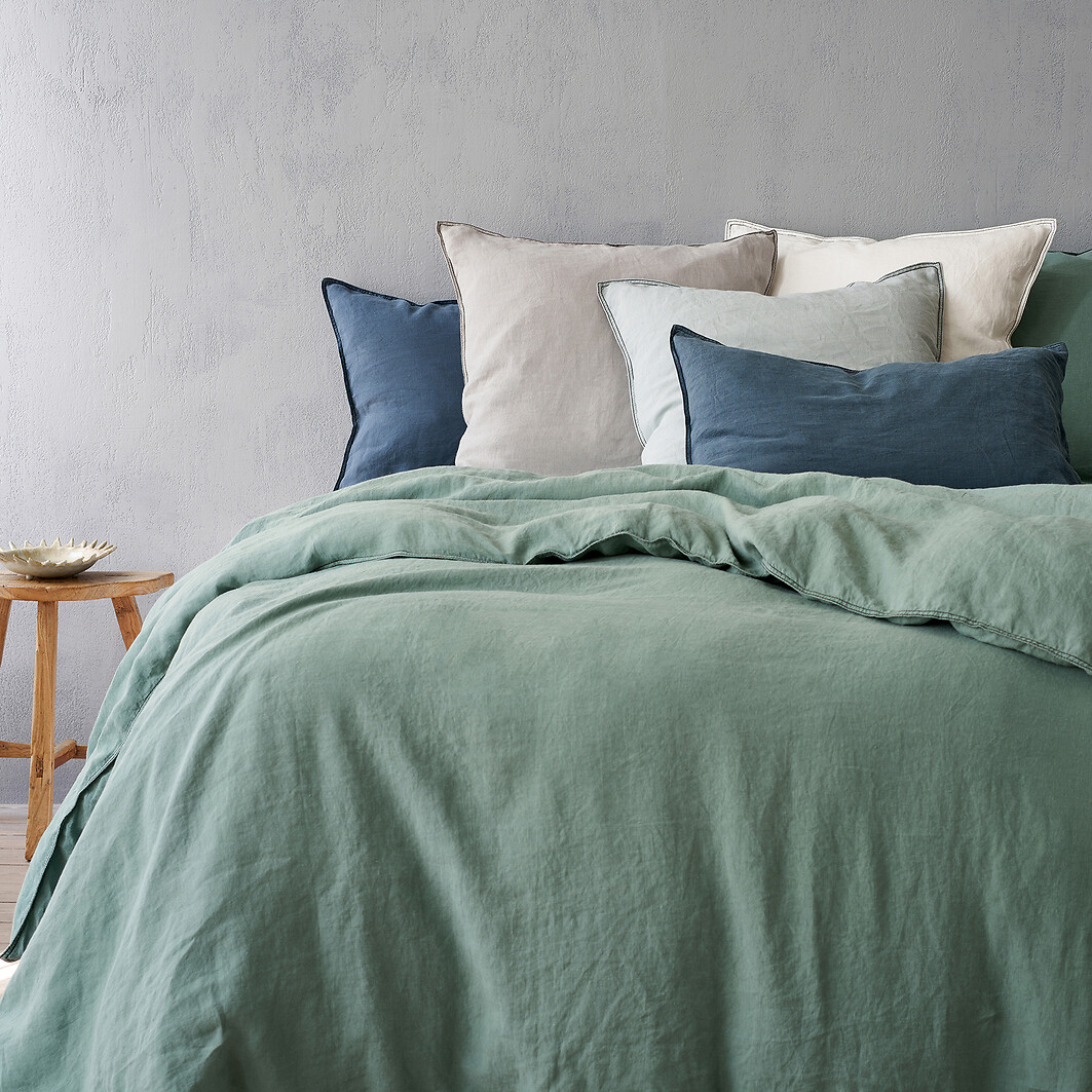 vert et bleu dans une chambre