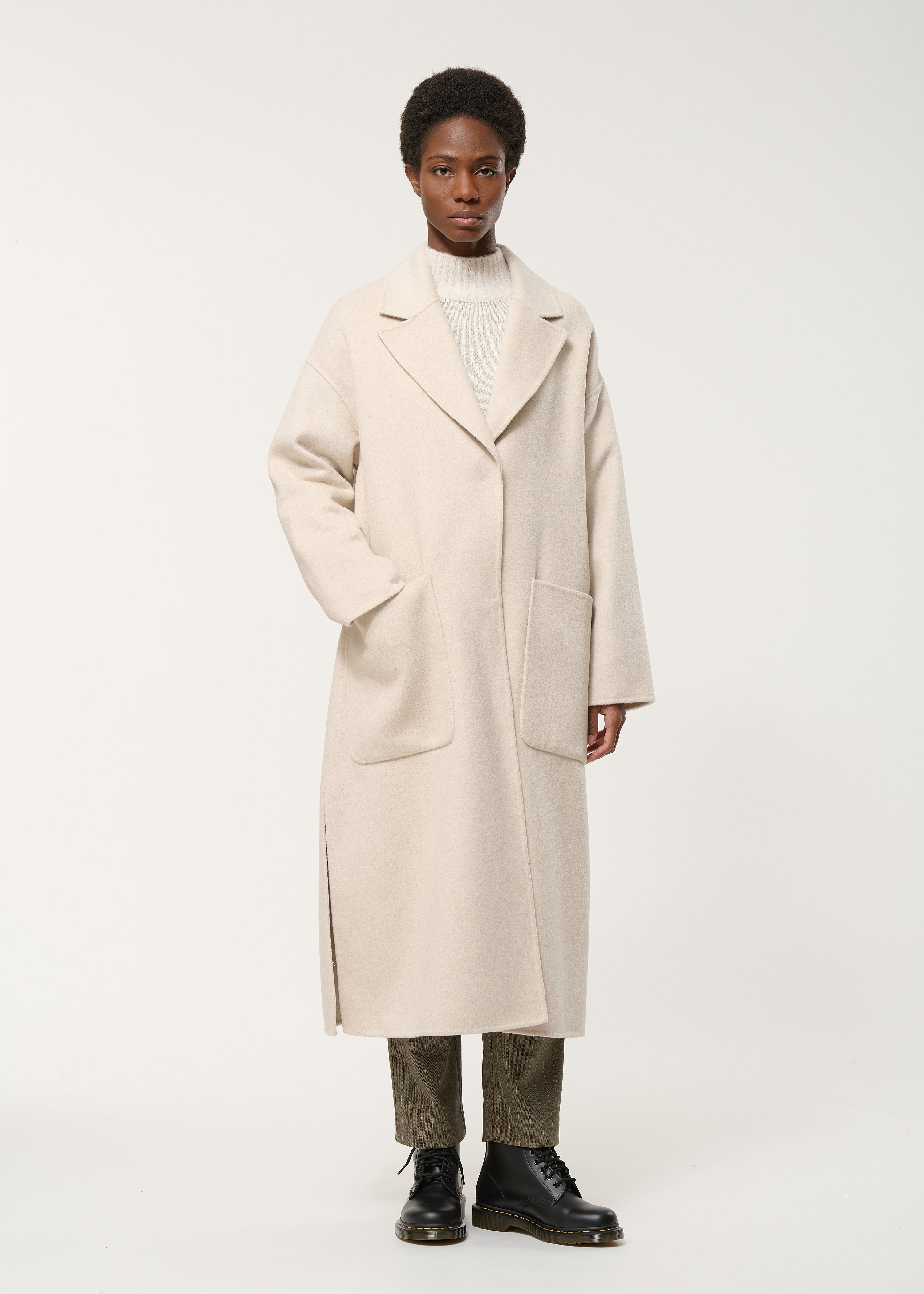 Manteau long col tailleur en laine, HUMILITY