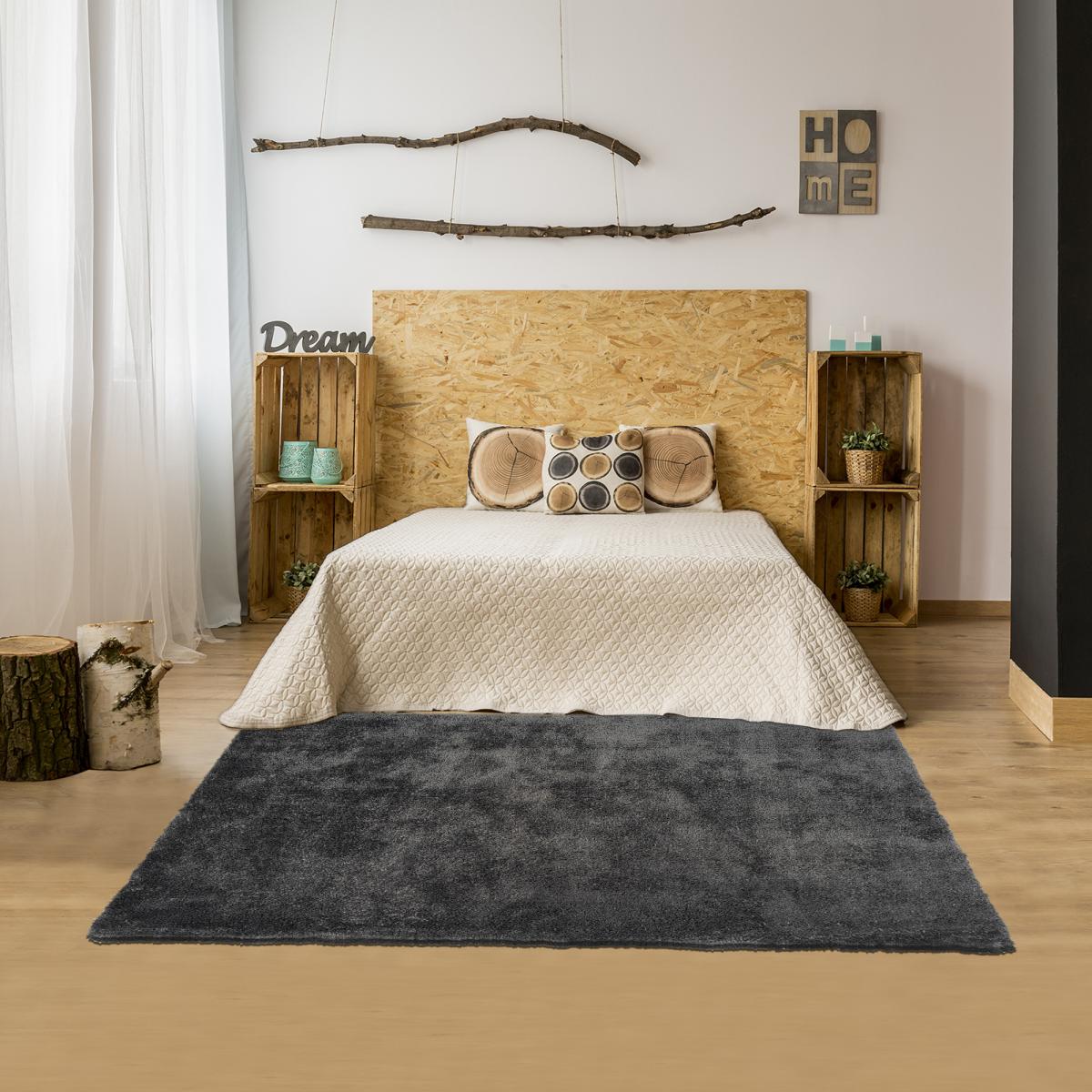Tapis longs poils shaggy tufté motif uni BULUT, UN AMOUR DE TAPIS