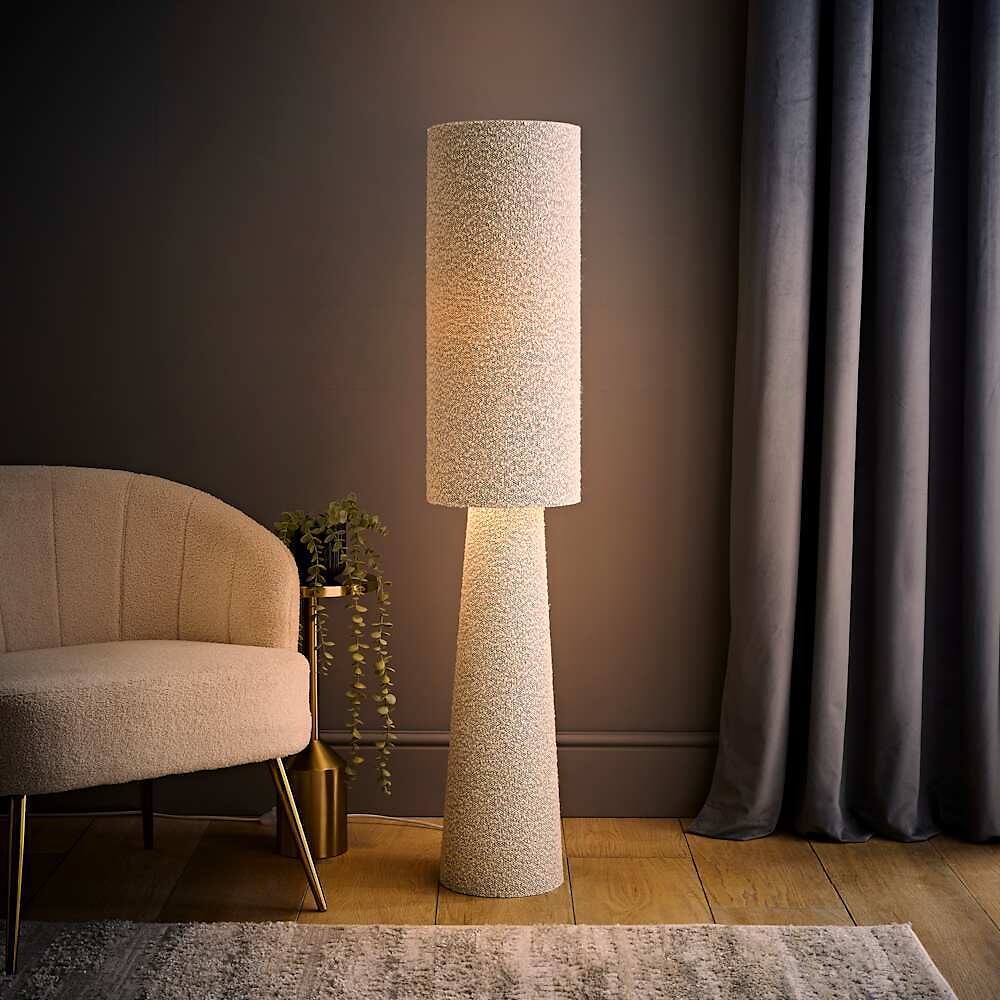 Allie Fleck Boucle Fabric Table Lamp, ÉDITÉ