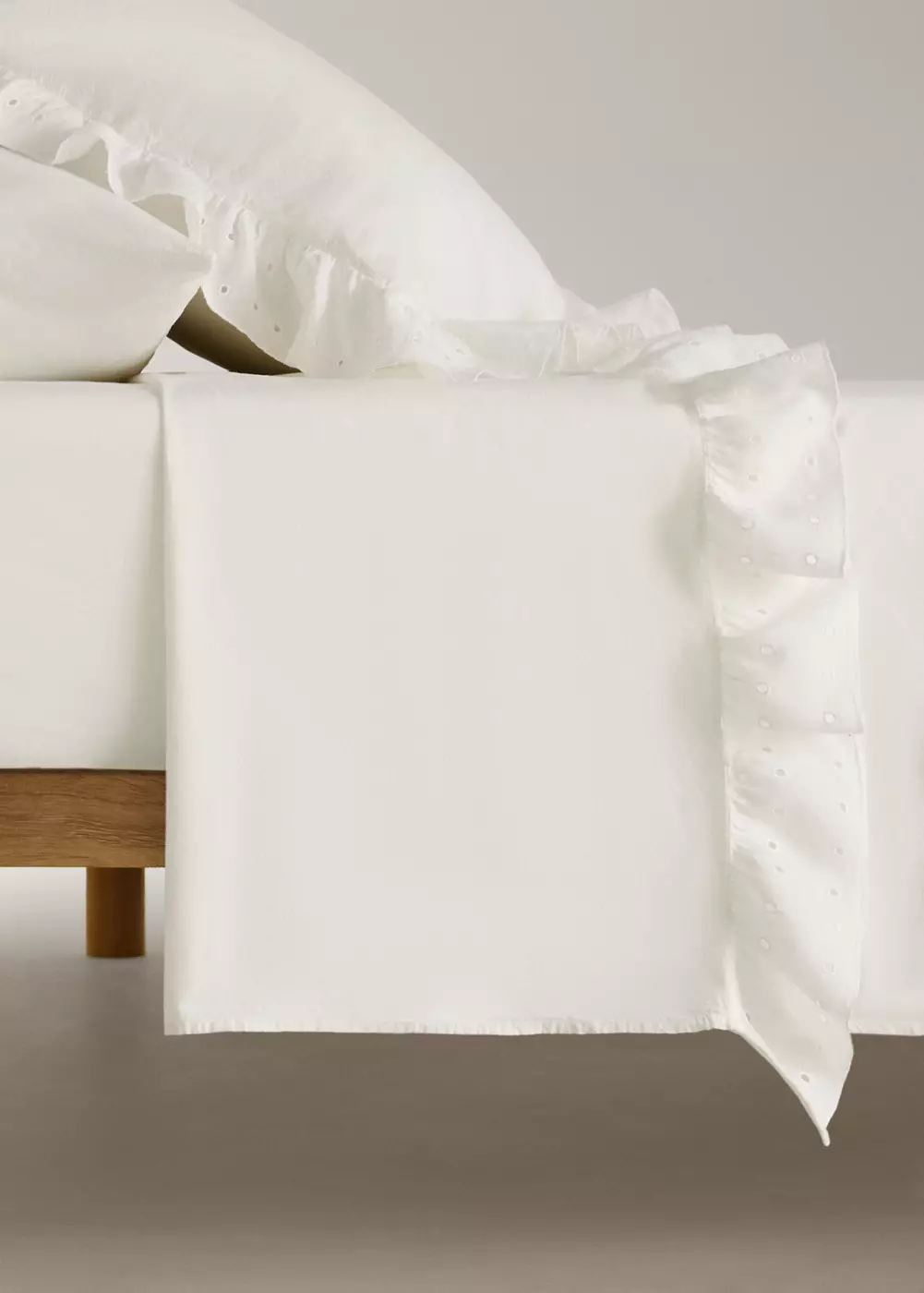 Drap plat coton garment-wash volant lin lit 150/160 cm, MANGO HOME