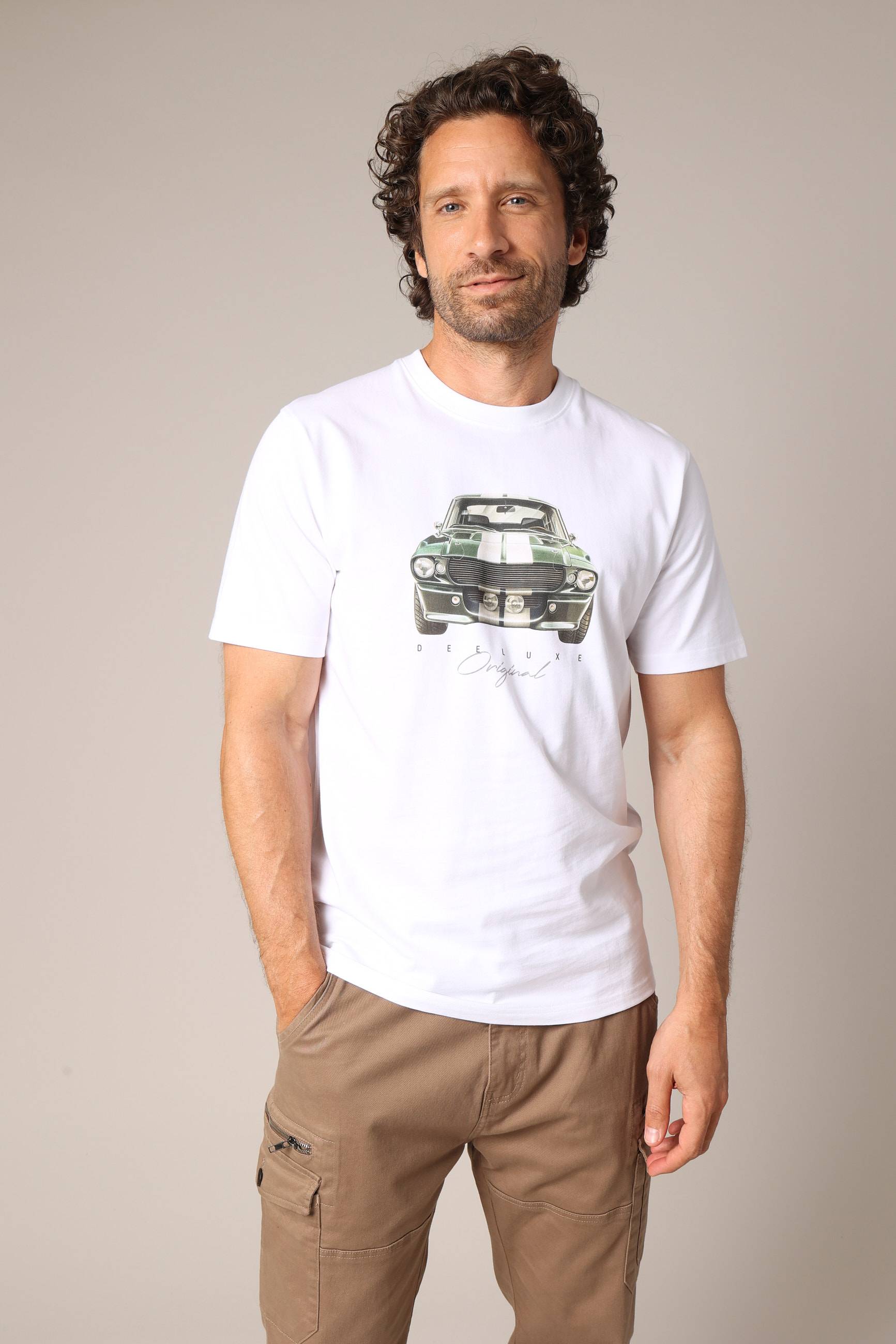 T-shirt en coton avec imprimé voiture rétro sur le devant, coupe droite et col rond FASTCAR, DEELUXE