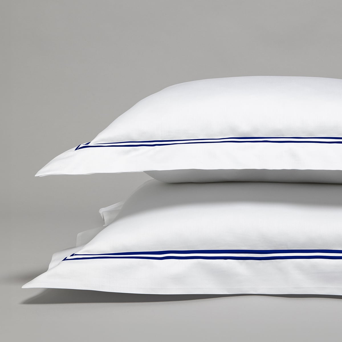 Taie d'oreiller satin de coton égyptien bleu 320 fils - 800tc CAP FERRAT, COTTON & CO