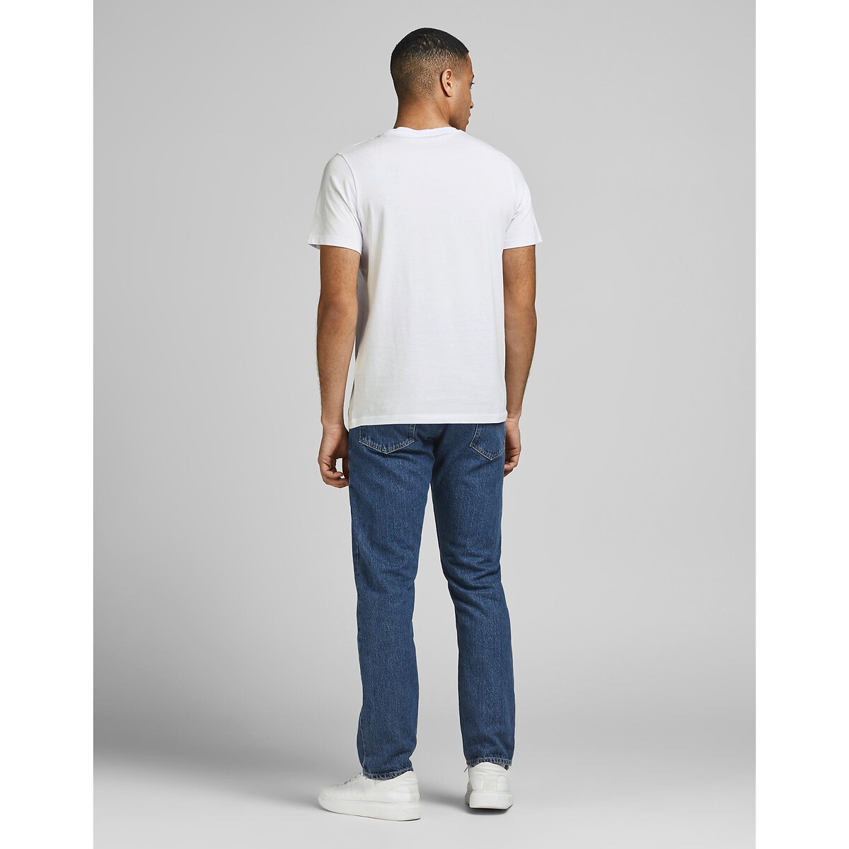 Jack & Jones Essentials - Baumwoll-T-Shirt in Schwarz mit Rundhalsausschnitt ASO