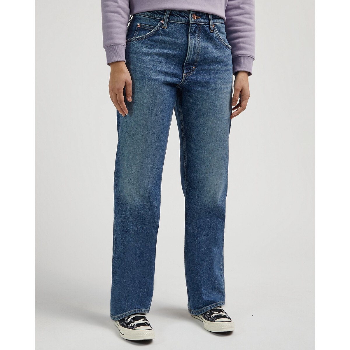 Rider Classic Straight Jeans in Mid Rise