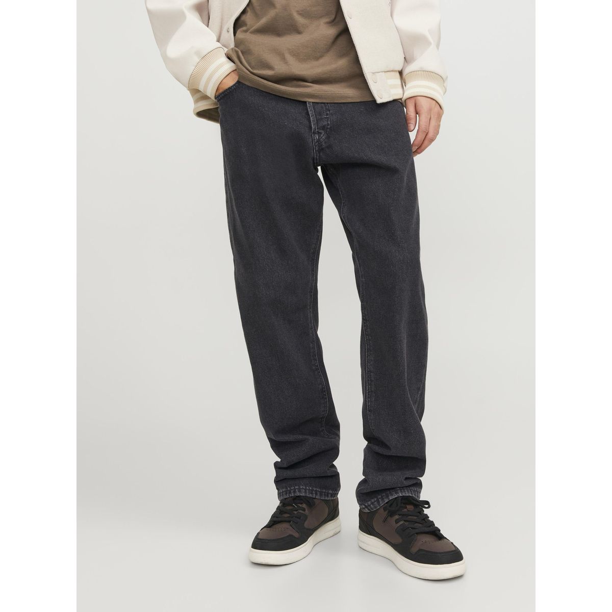 Jean grosse store cuisse taille fine