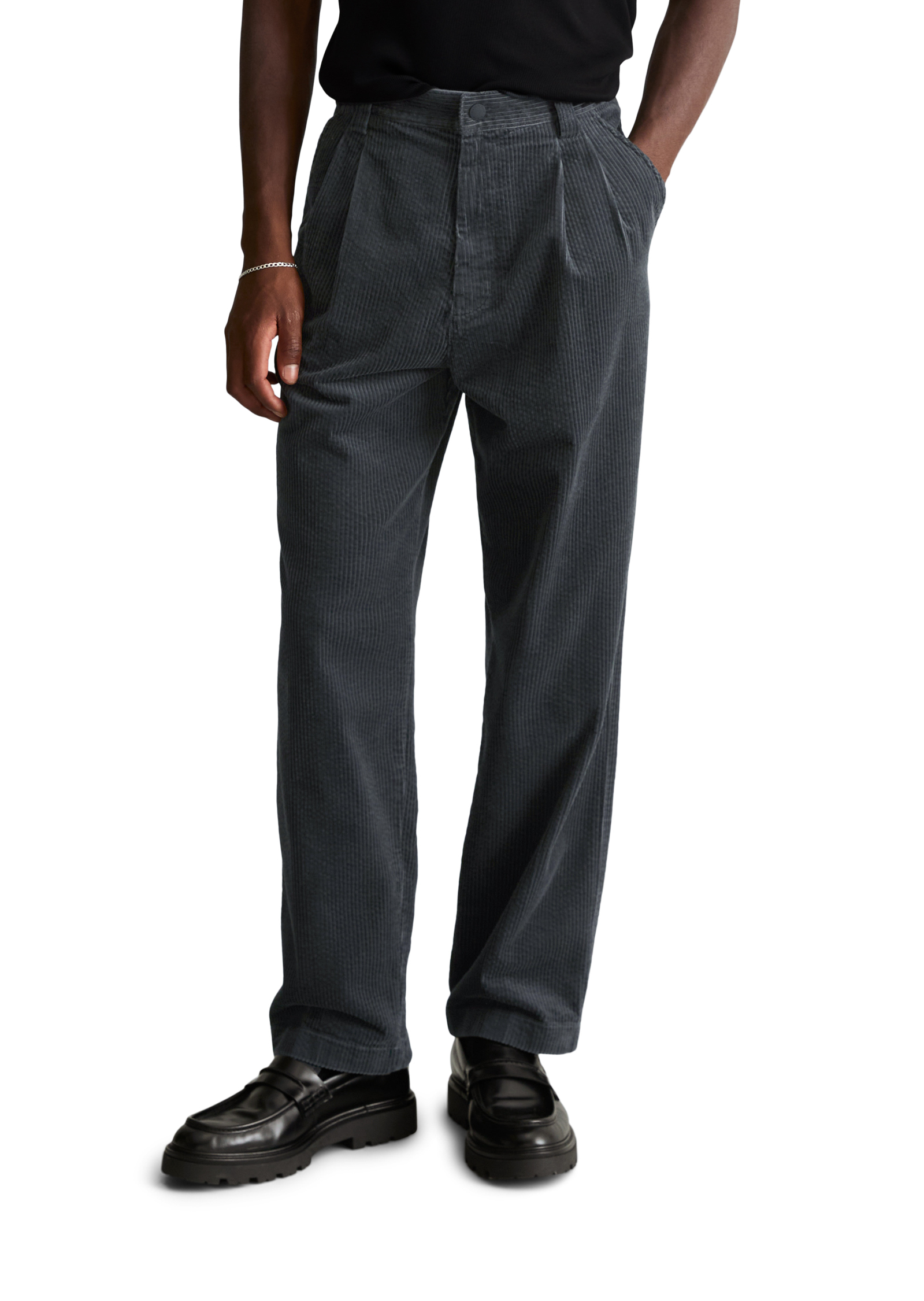 Pantalon en velours côtelé modèle Lars, coupe classique en pur coton biologique, MARC O’POLO DENIM