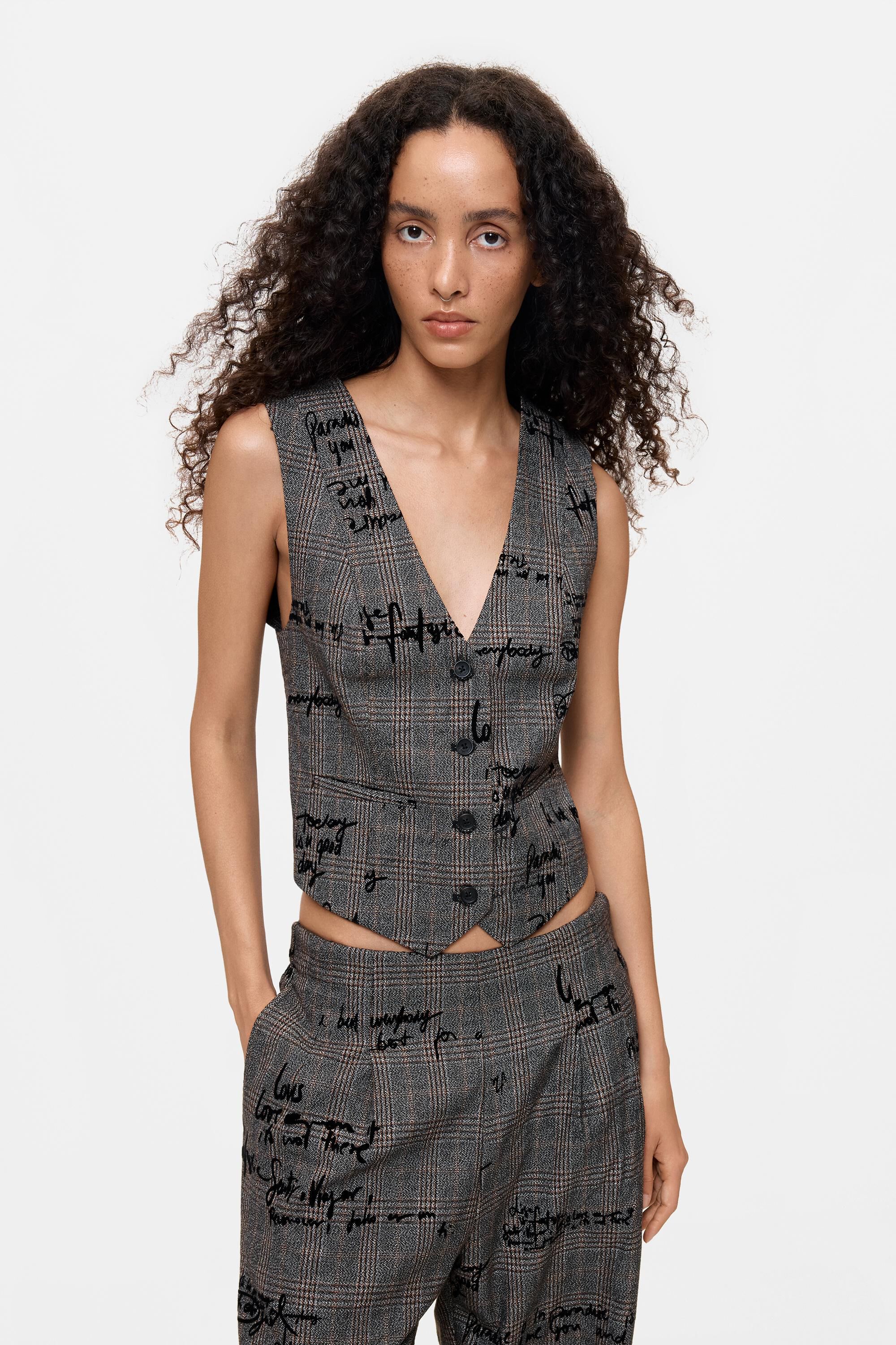Gilet à carreaux avec lettrage, DESIGUAL