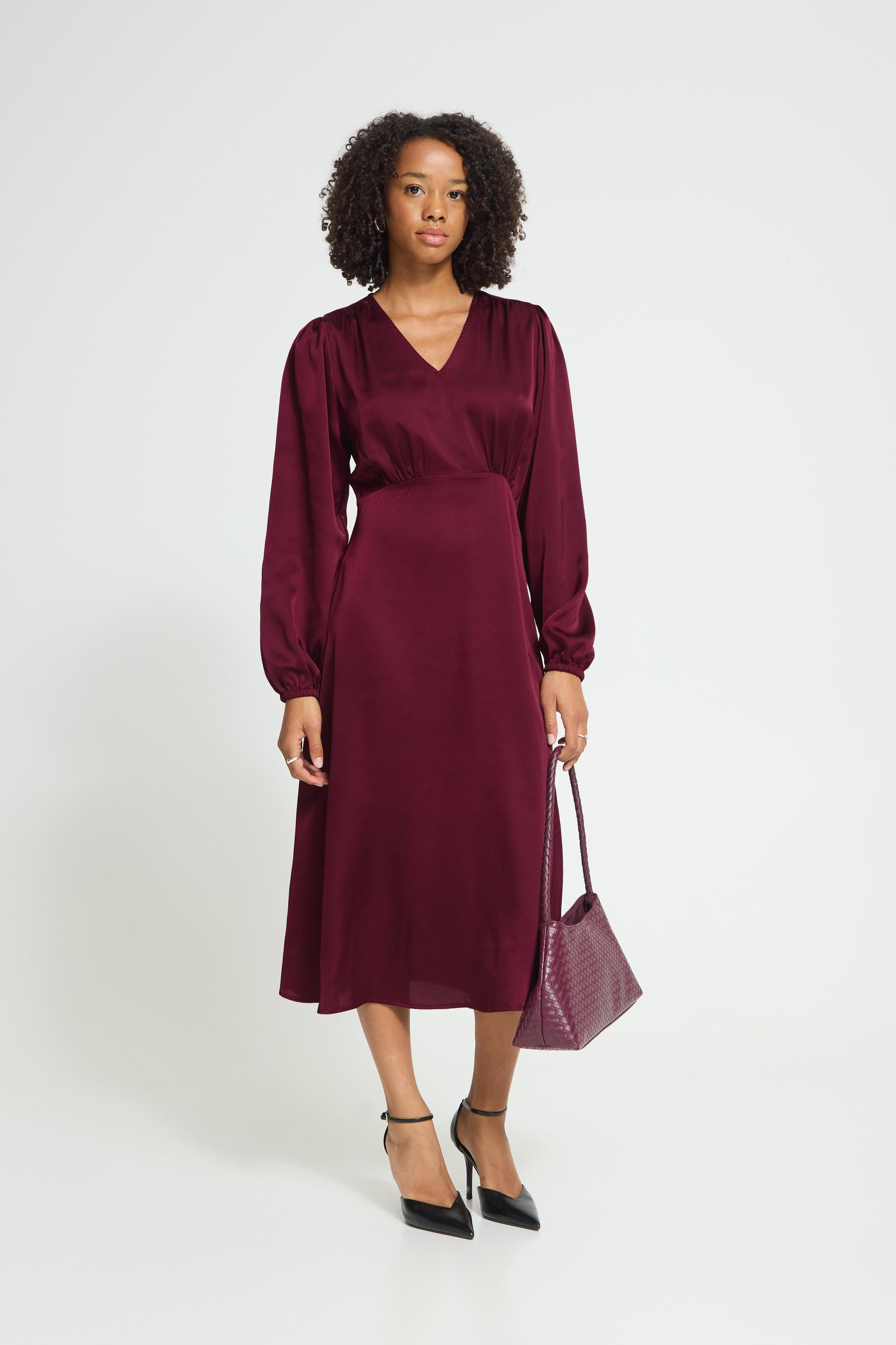 Robe décontractée, ICHI