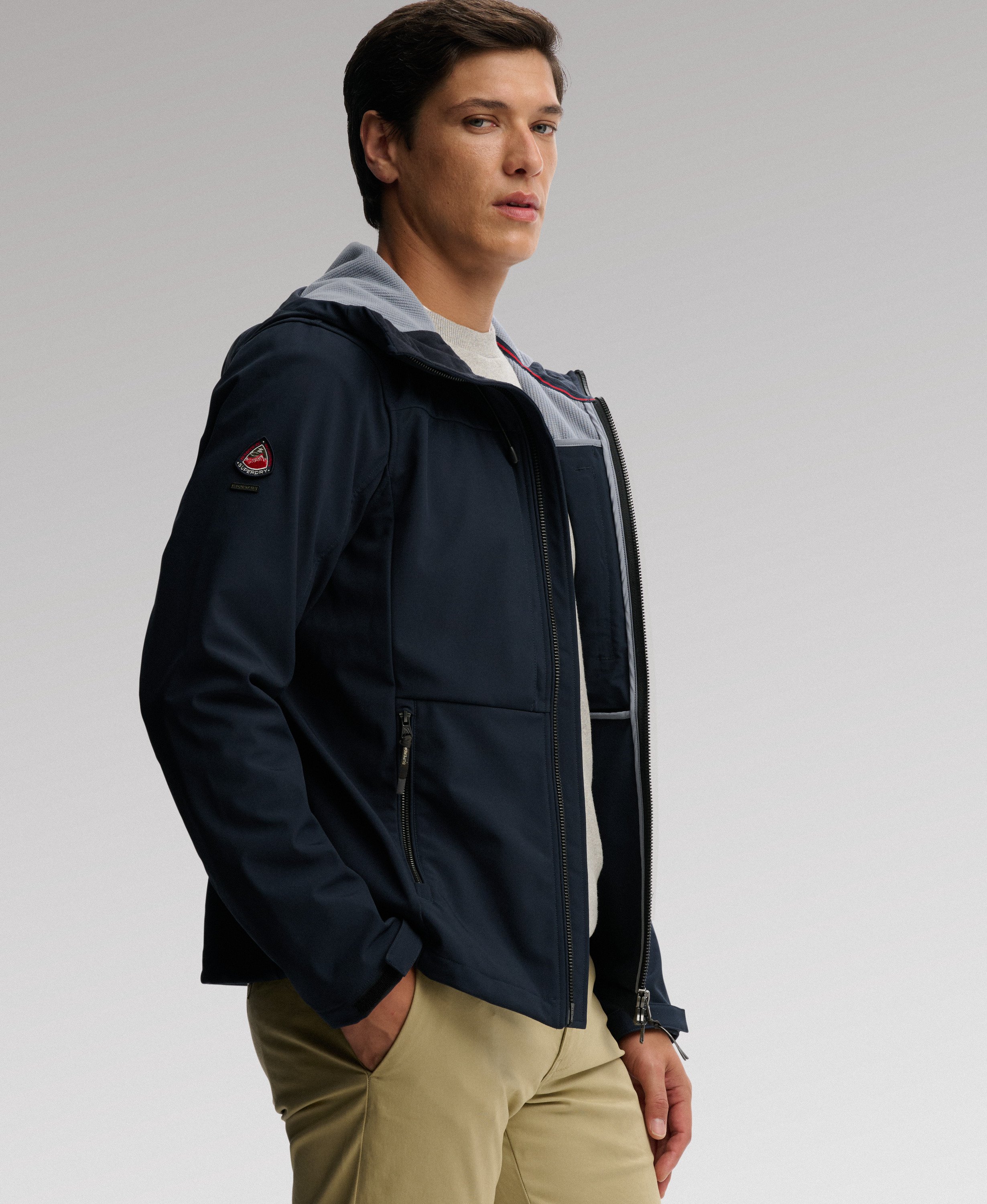 Veste Trekker Softshell à Capuche, SUPERDRY