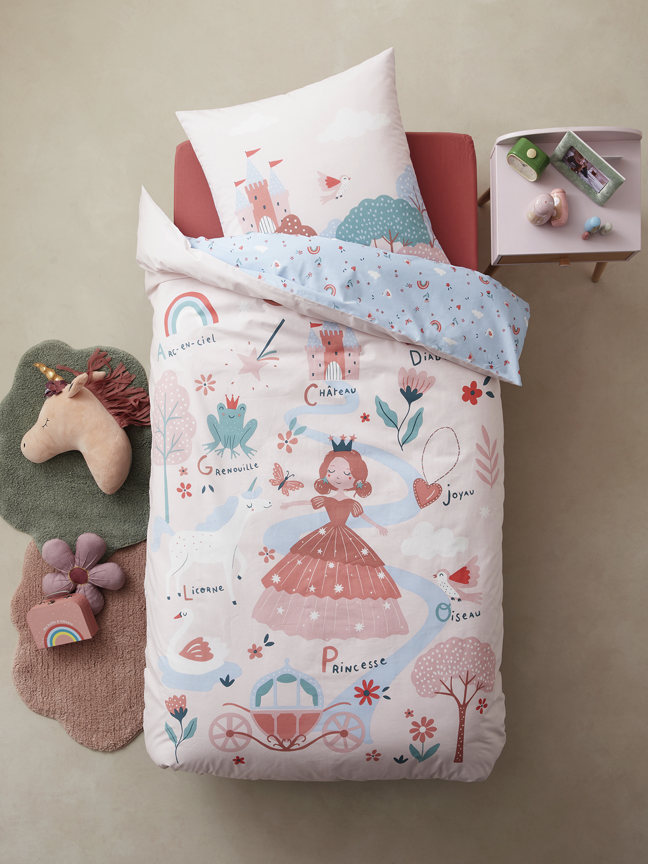 Parure housse de couette + taie d'oreiller ABC PRINCESSE, VERTBAUDET