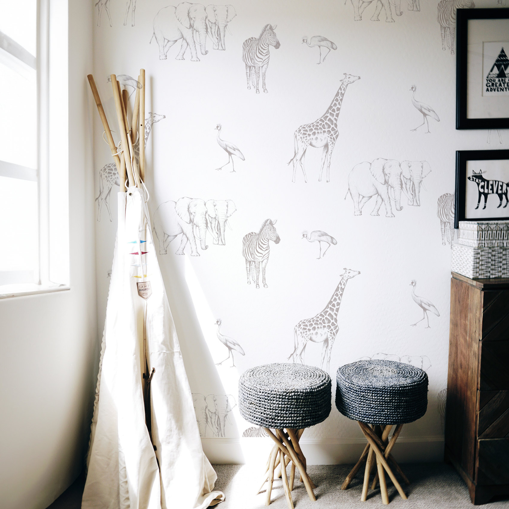 Papier peint Motif Tanzanie, Noir et blanc 150 x 250cm, ACTE DECO