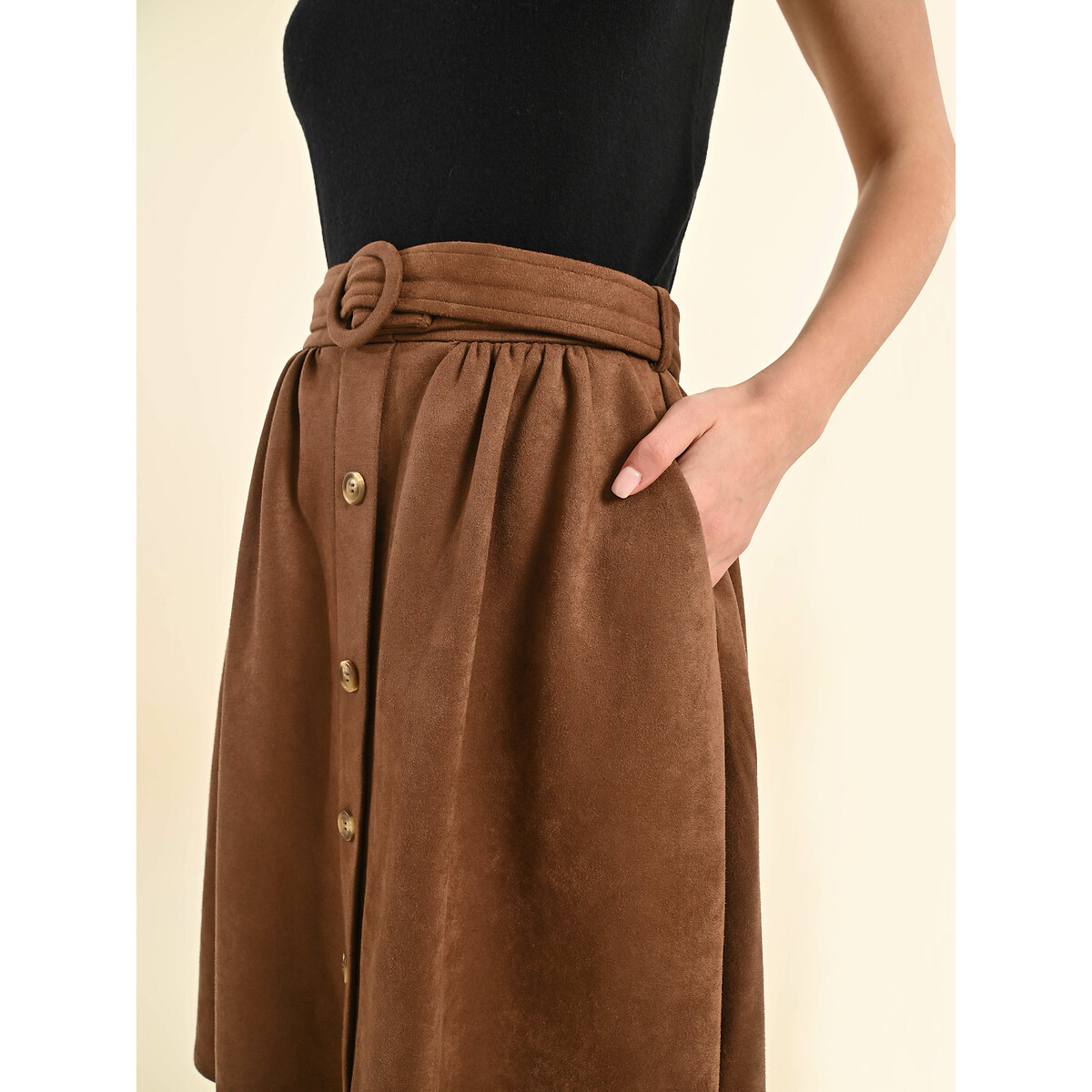 Akemi + kin faux suede skirt best sale