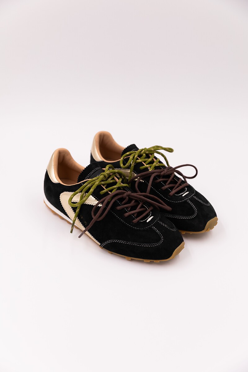 0-105 Zapatillas de ante ASTRA