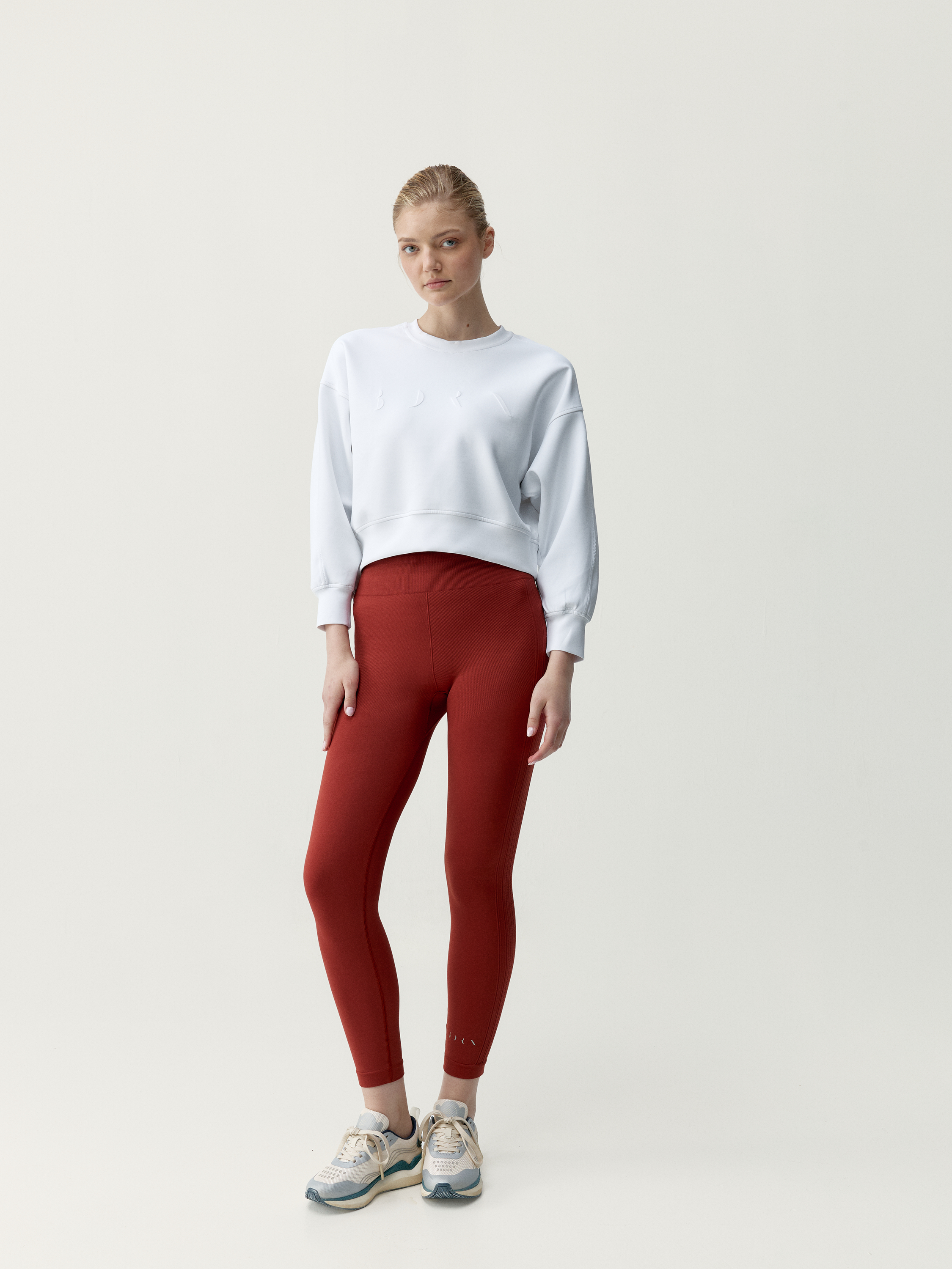 Sweat de sport femme Flora Toucher doux, BORN