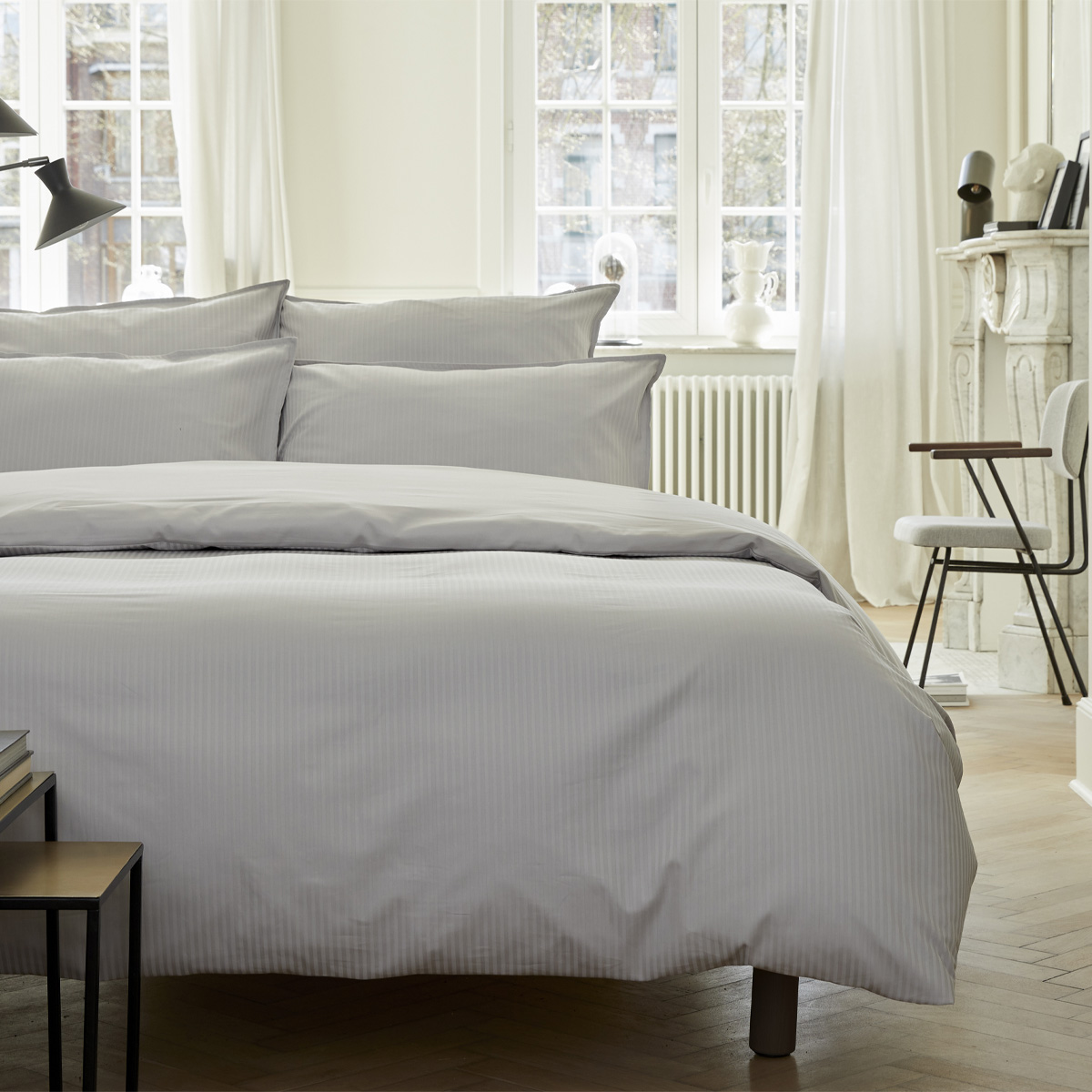 Parure de lit unie en satin de coton, taies rectangles, GRAND HÔTEL, ESSIX