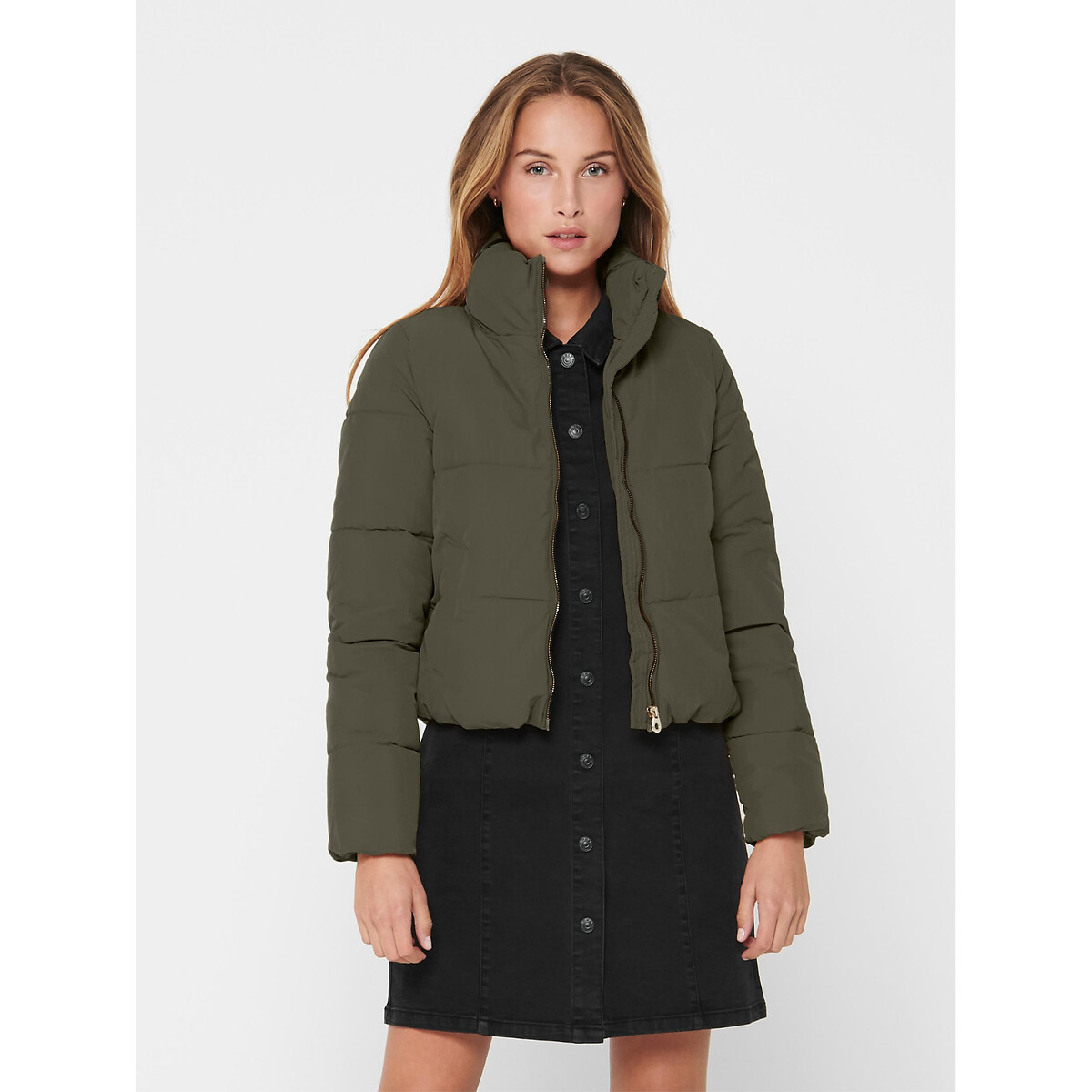 Short Puffer Jacket with High-Neck