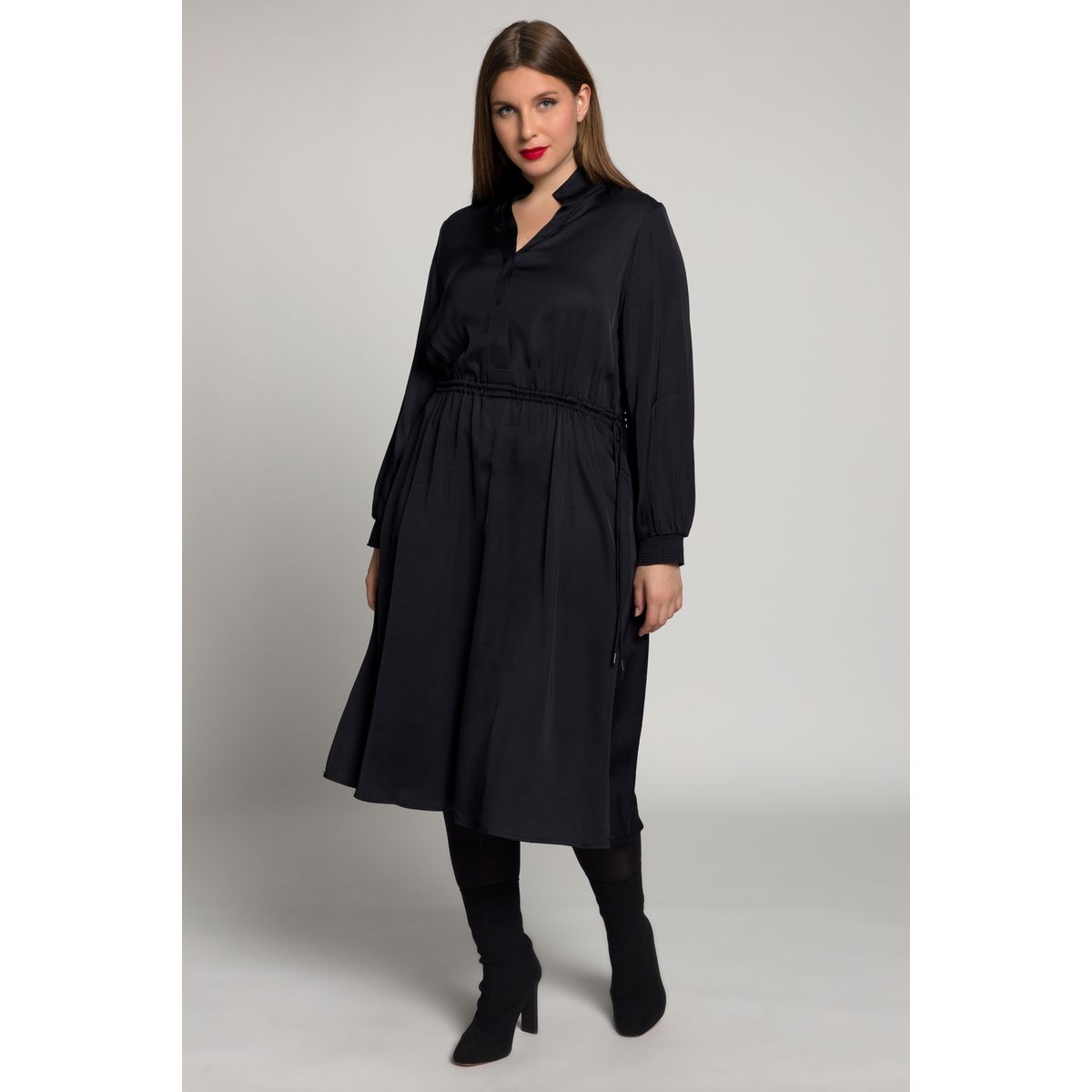 Robe en satin robe midi col en v Ulla Popken La Redoute